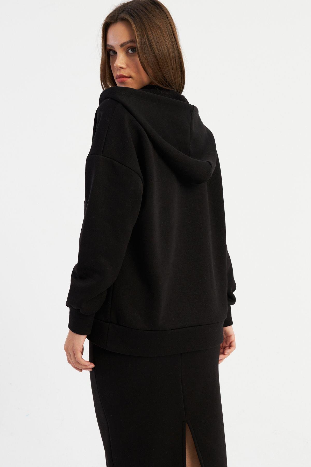 Kadın Siyah Kapüşonlu Çıtçıtlı Sweatshirt TF22
