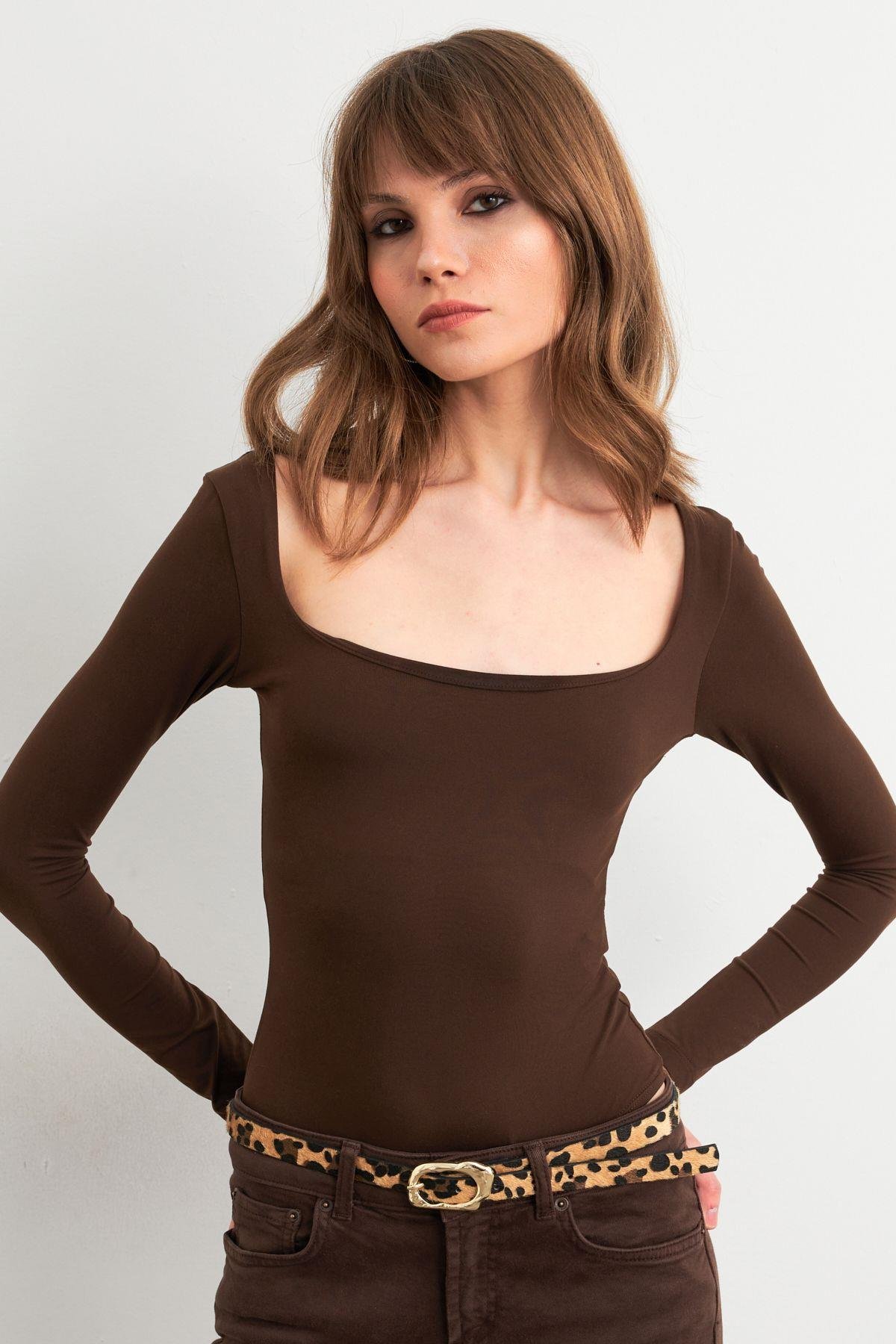 Kadın Siyah Kayık Yaka Basic Body CY352