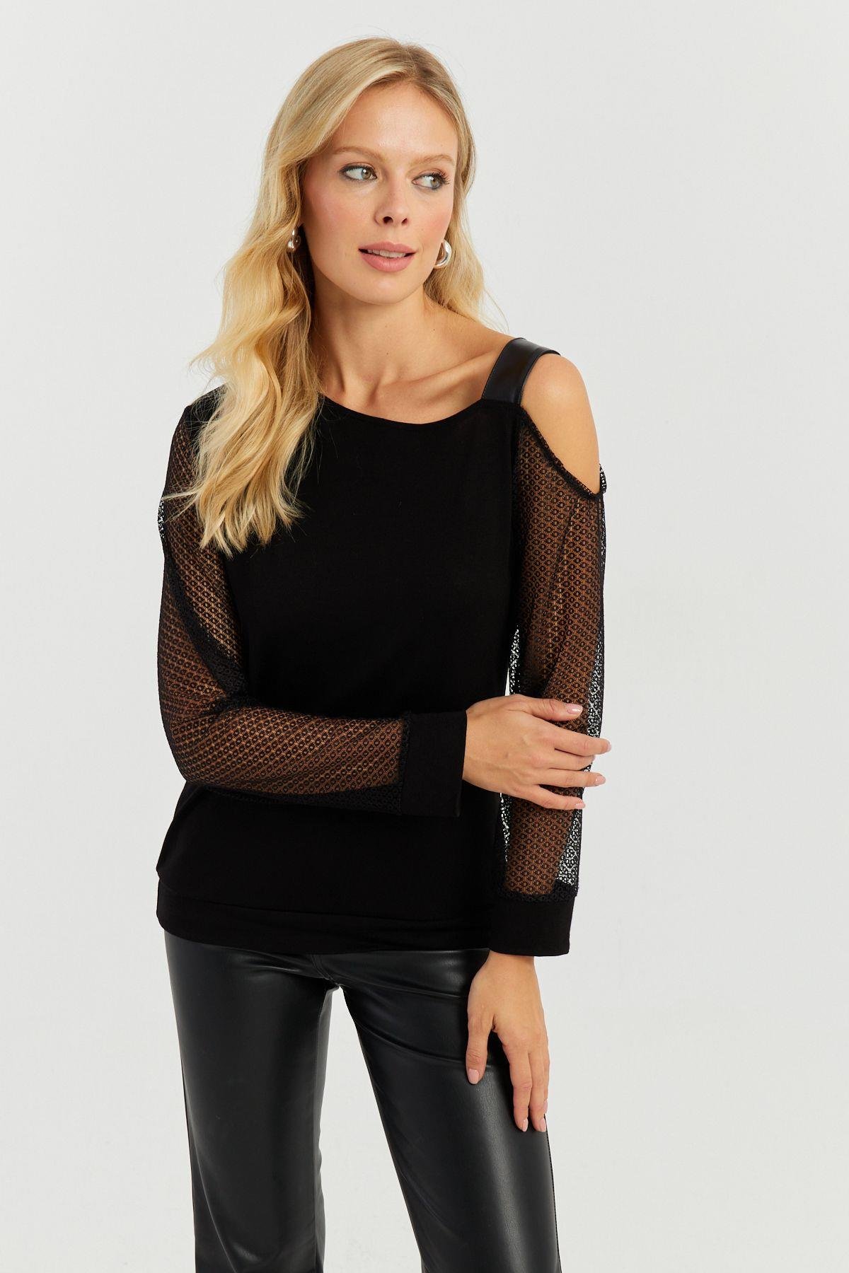 Kadın Siyah Kolları Dantel Bluz ST6022