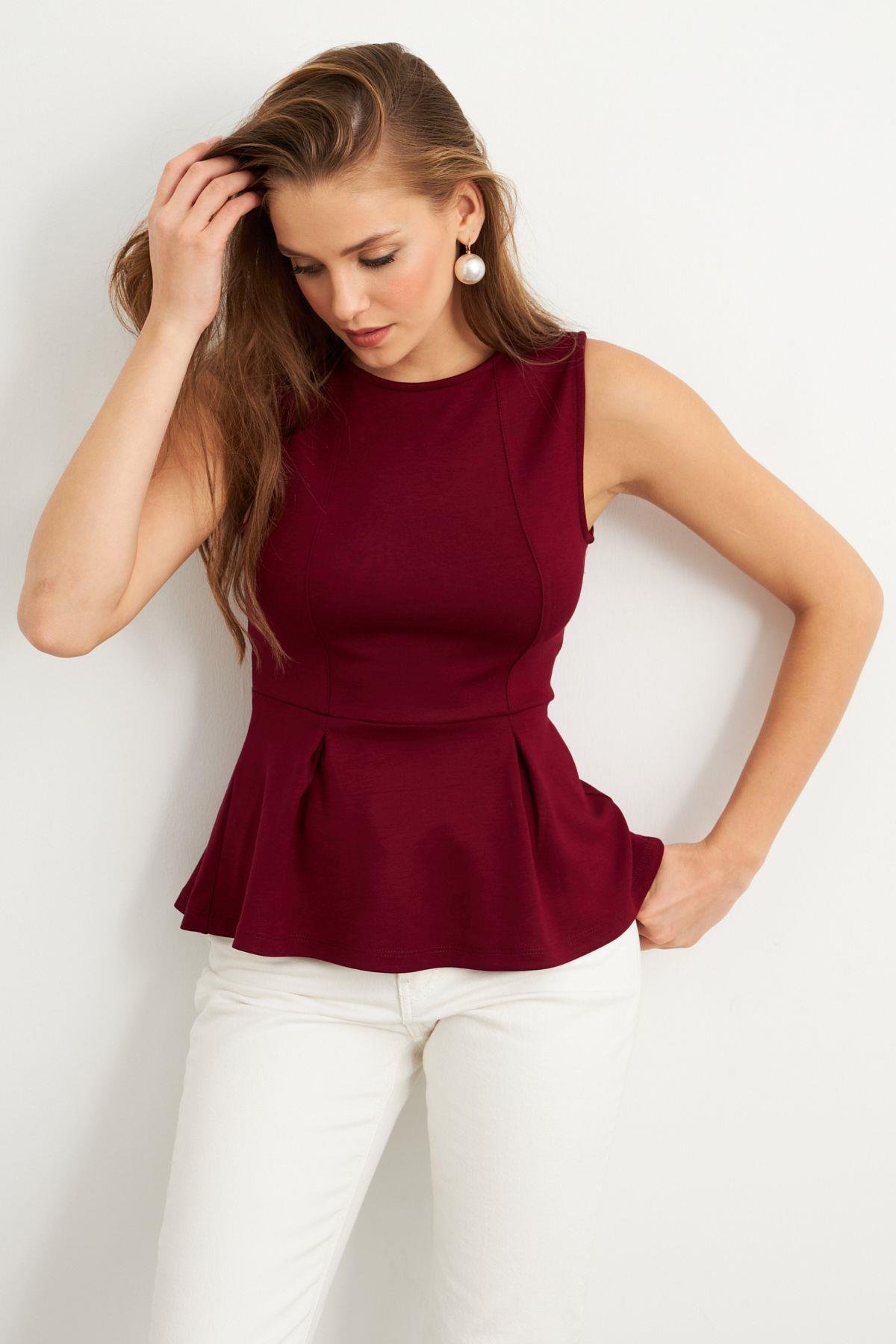 Kadın Siyah Kolsuz Peplum Bluz FLU7257