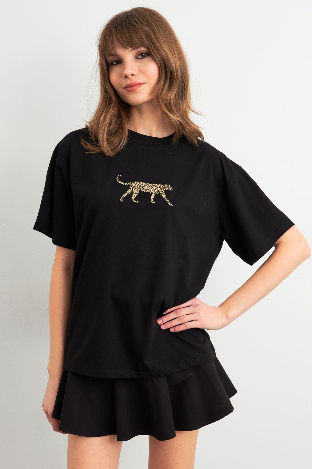 Kadın Siyah Leopar Baskılı T-Shirt RLO110