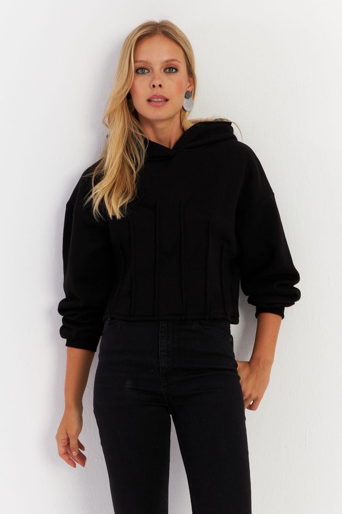 Kadın Siyah Nervüllü Üç İplik Sweatshirt TF13