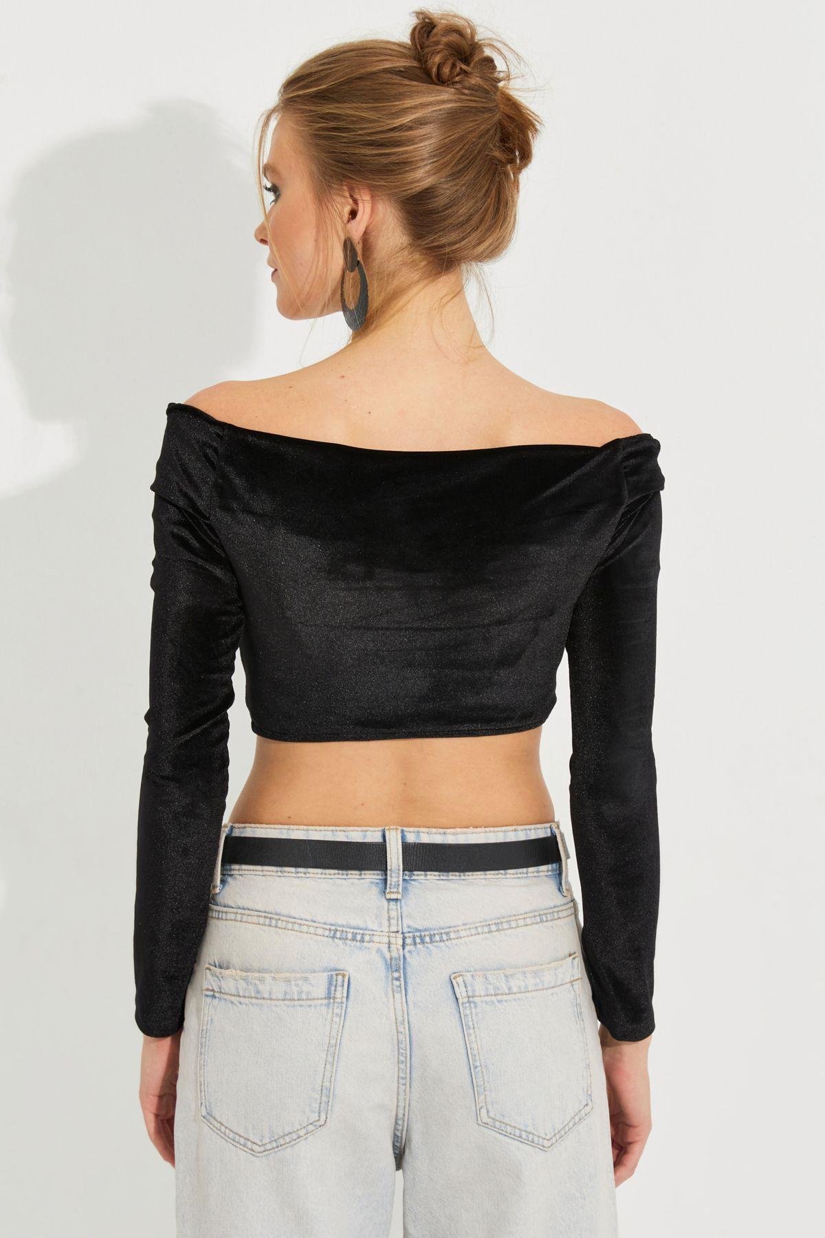 Kadın Siyah Önü Düğümlü Kadife Crop Bluz B2853
