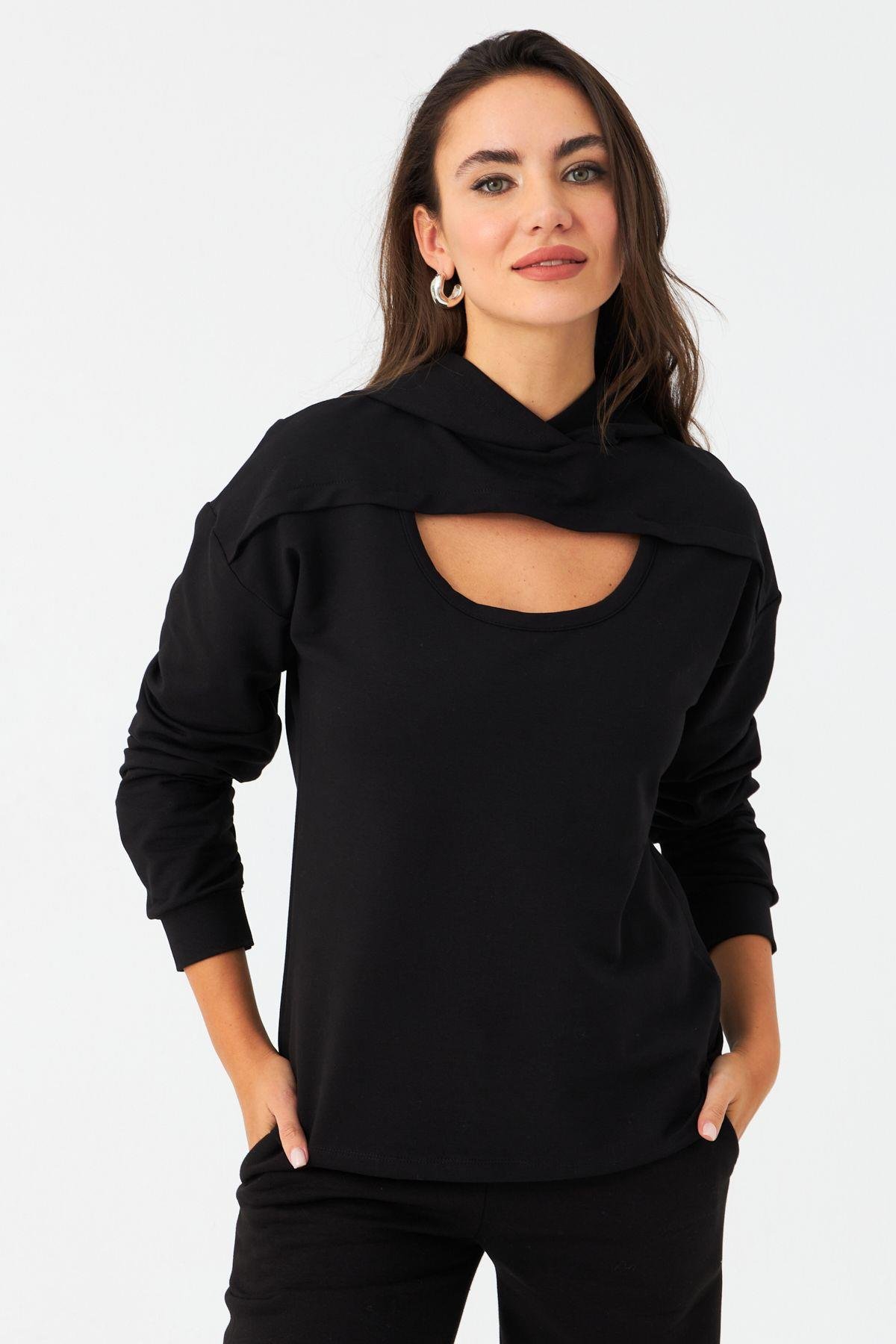 Kadın Siyah Önü Pencereli Kapüşonlu Sweatshirt TF38