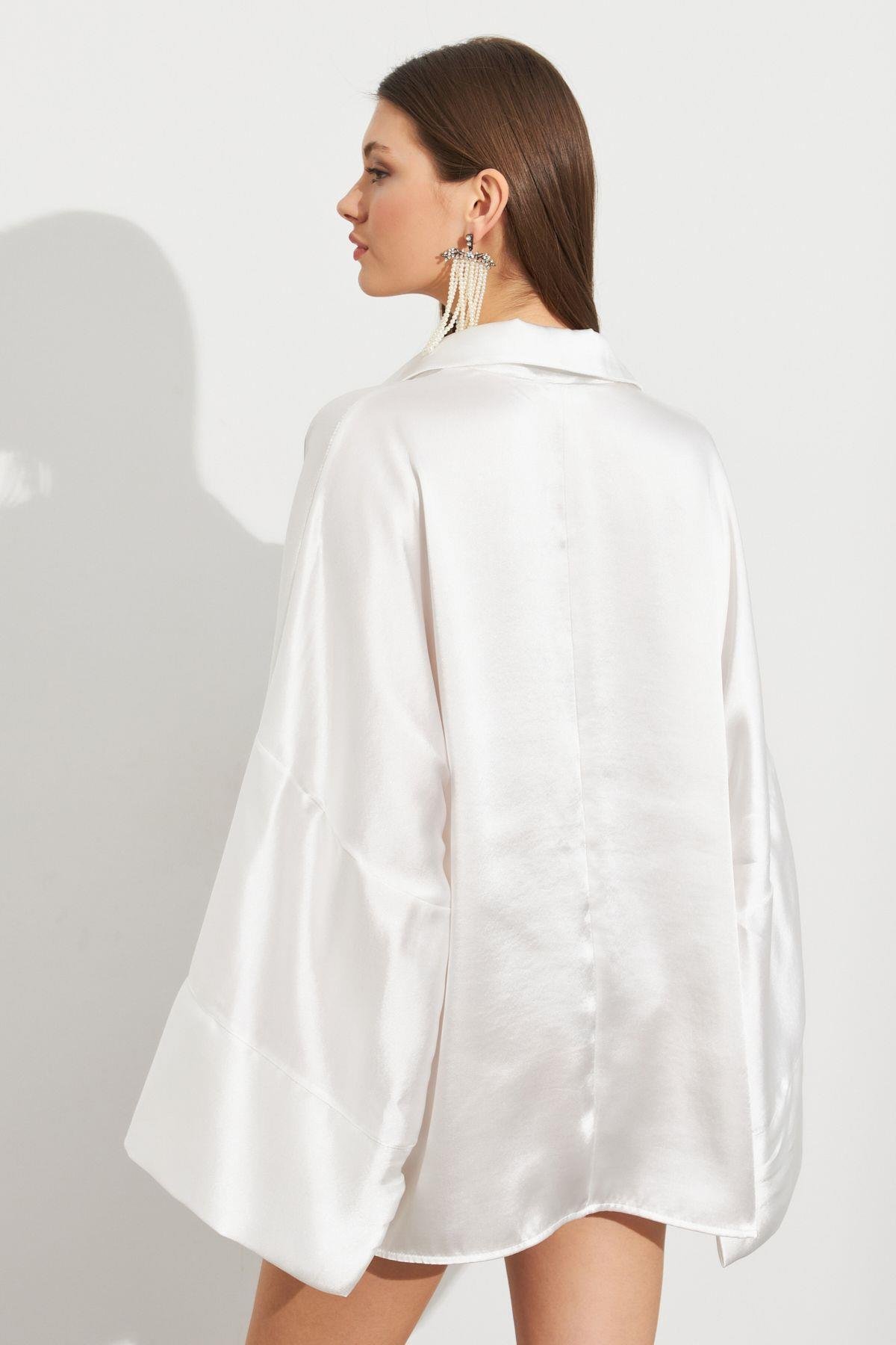 Kadın Siyah Oversize Gömlek ROP106