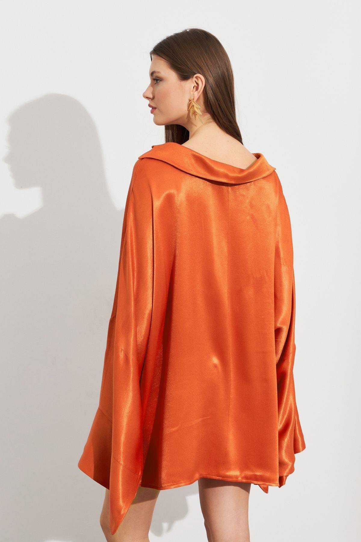 Kadın Siyah Oversize Gömlek ROP106