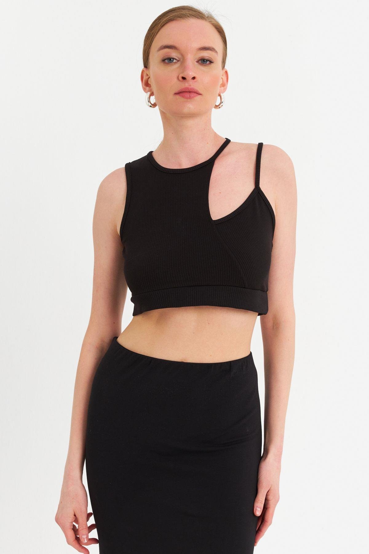 Kadın Siyah Pencereli Crop Bluz UR875