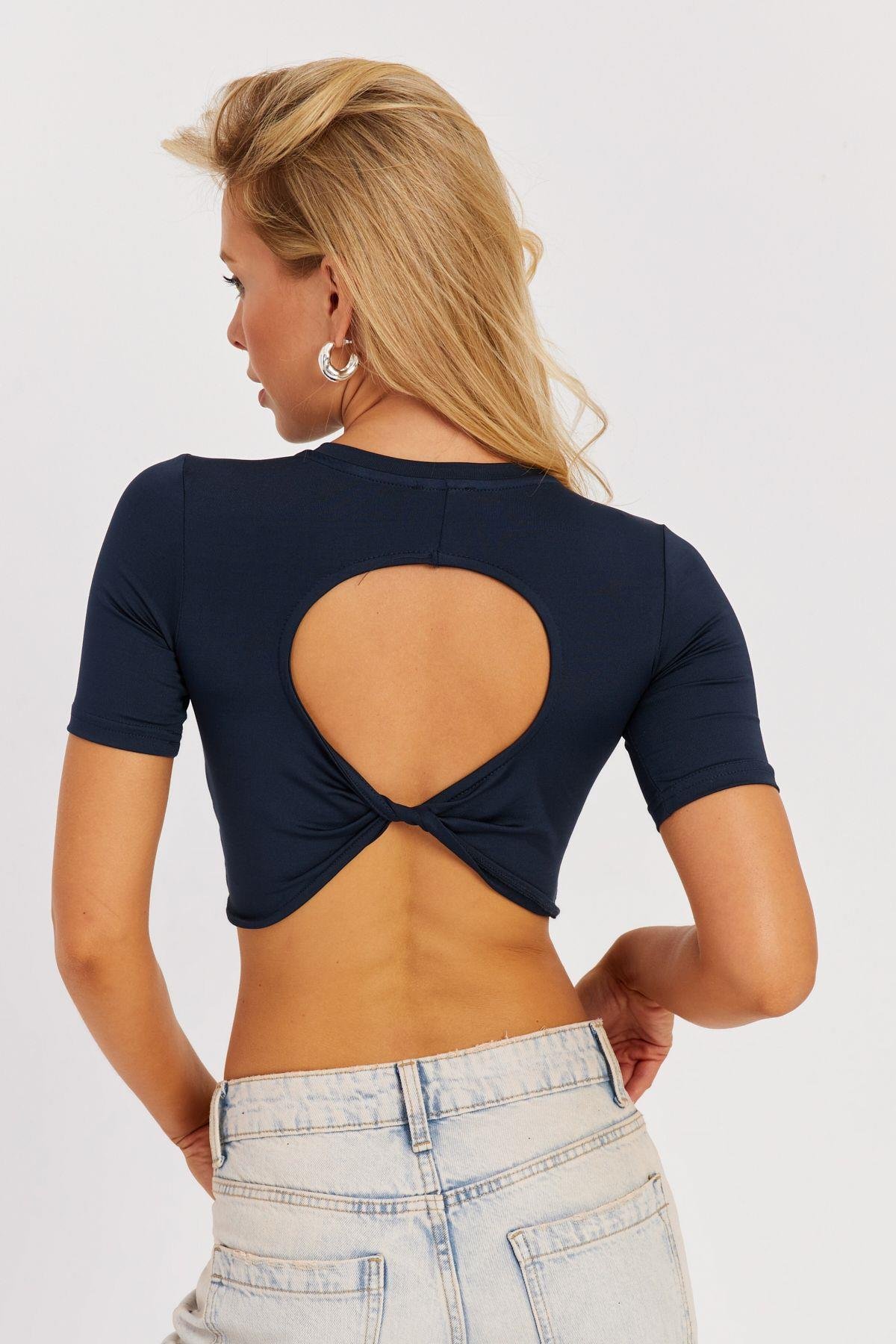 Kadın Siyah Sırt Dekolteli Crop Bluz CY450