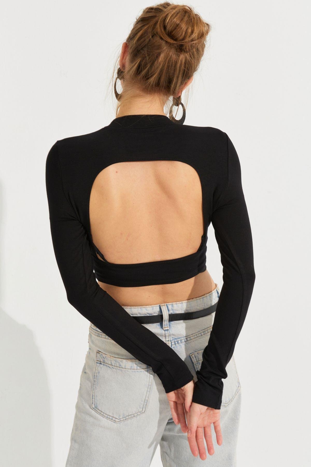 Kadın Siyah Sırtı Açık Crop Bluz B3072