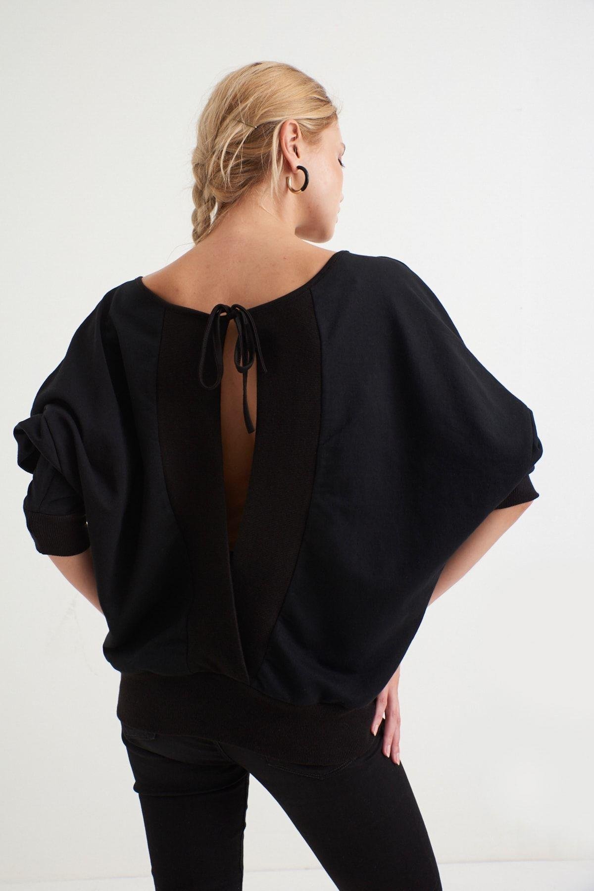 Kadın Siyah Sırtı Açık Yarasa Kol Sweatshirt B161