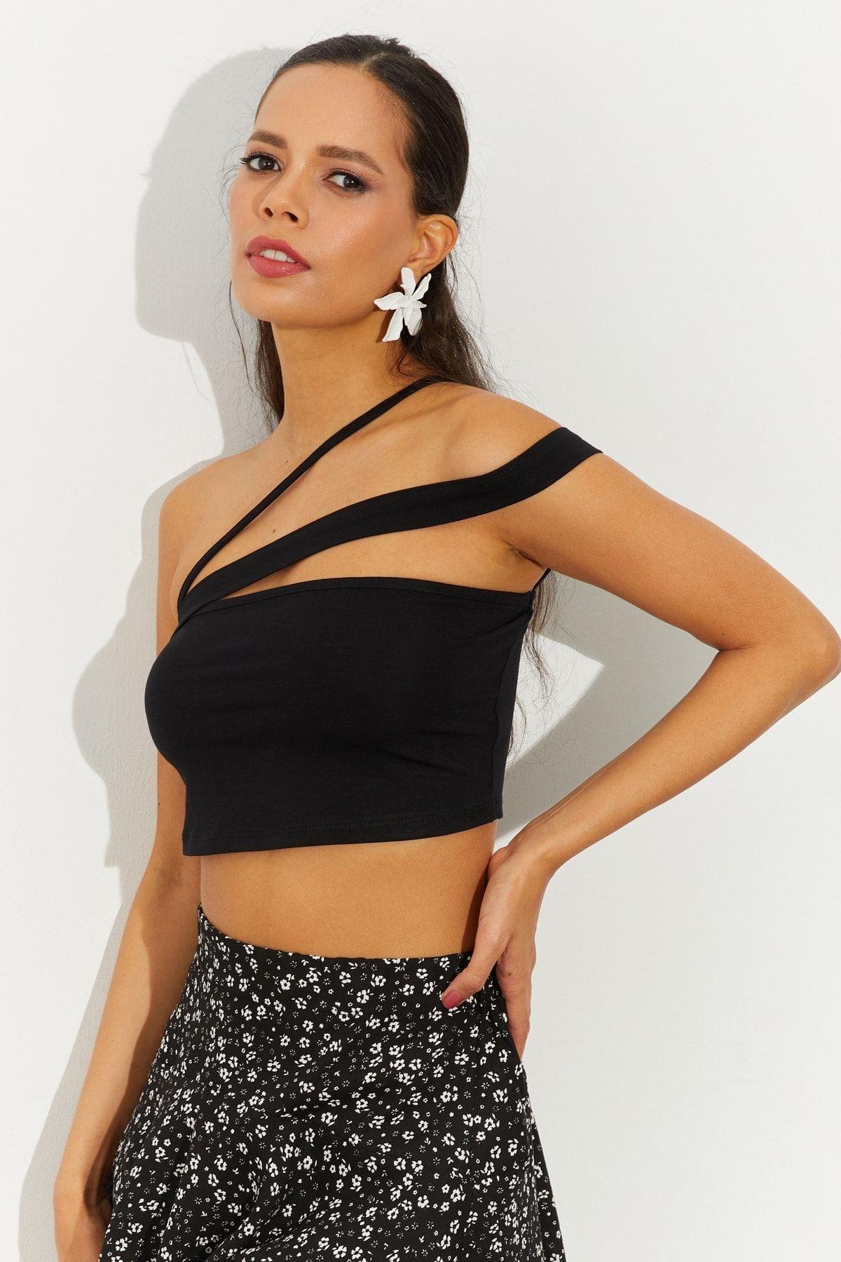 Kadın Siyah Sırtı Çapraz Crop Bluz B2550