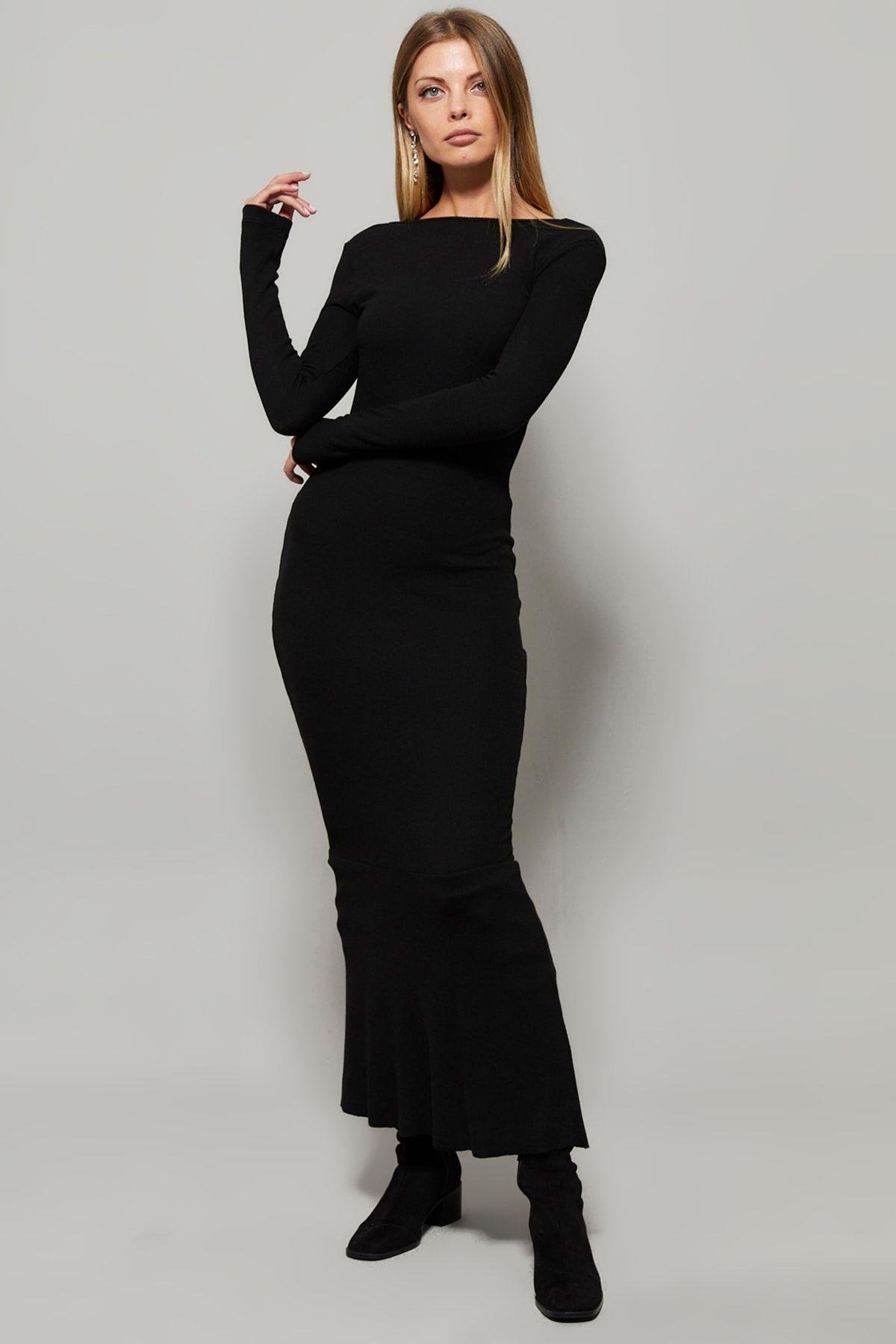 Kadın Siyah U Yaka Maxi Elbise EY1129