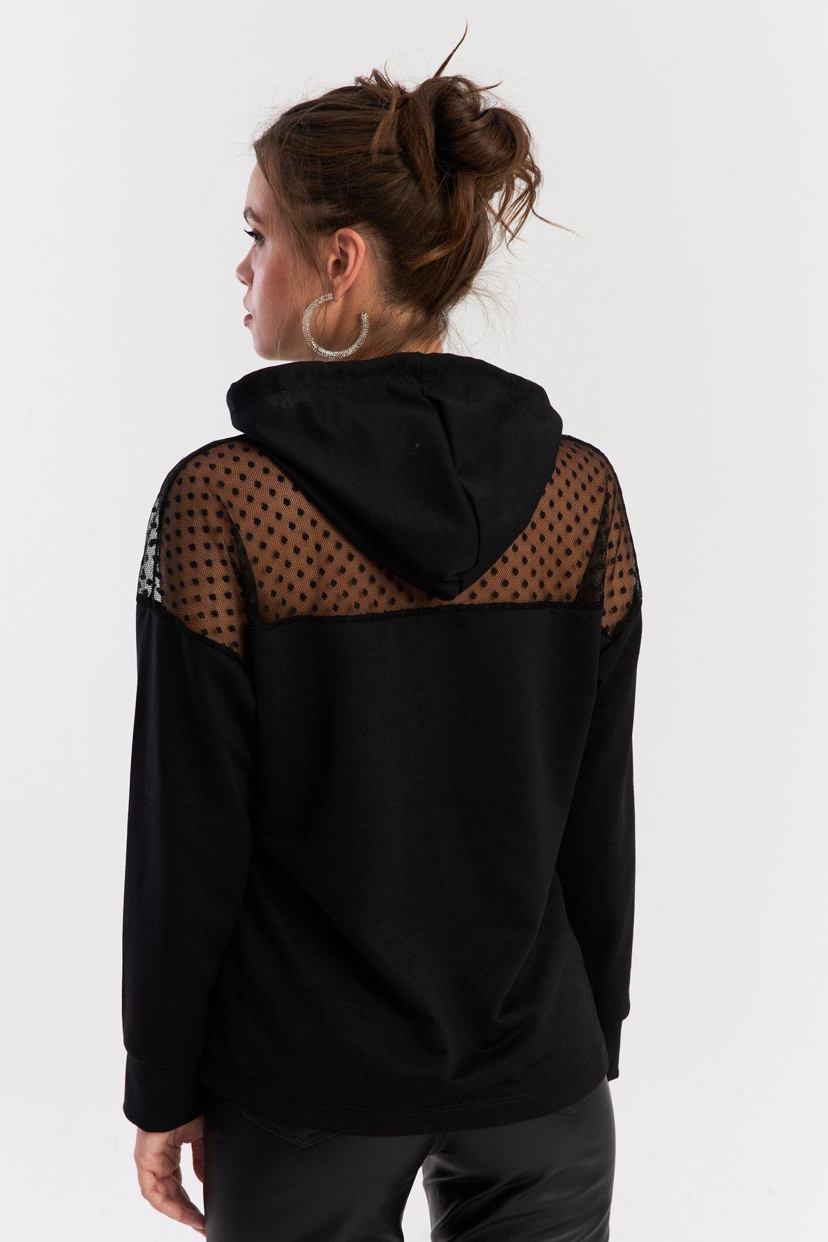 Kadın Siyah Üstü Tül Kapüşonlu Sweatshirt EY2934