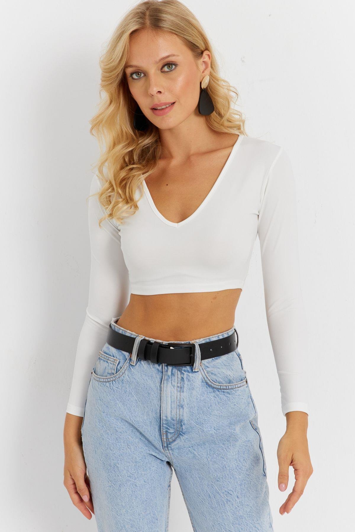 Kadın Siyah V Yaka Crop Bluz CG368