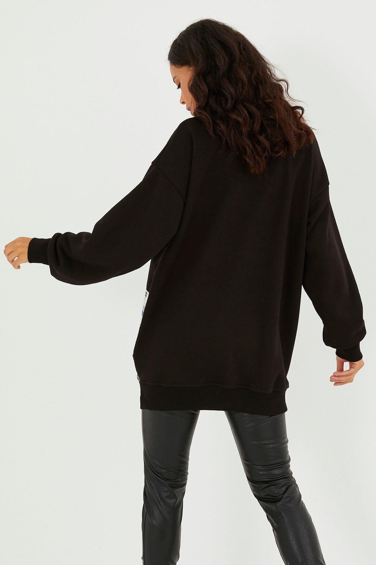 Kadın Siyah Yanları Fermuarlı Oversize Sweatshirt BK231095