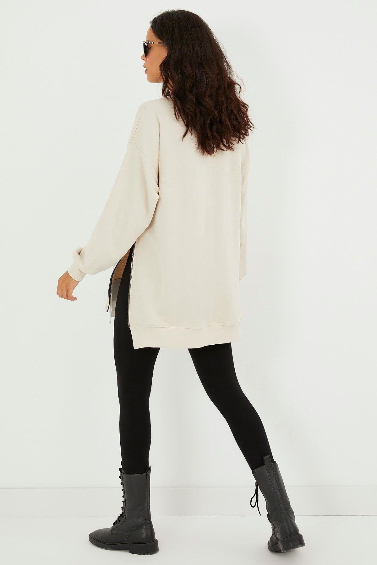 Kadın Siyah Yanları Fermuarlı Oversize Sweatshirt BK231095