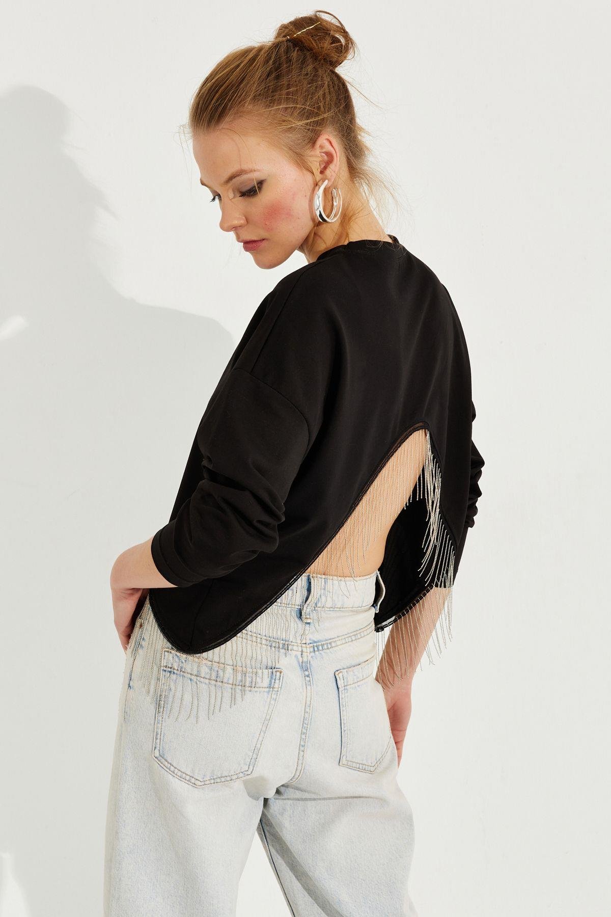 Kadın Siyah Zincirli Asimetrik Sweatshirt EY2664