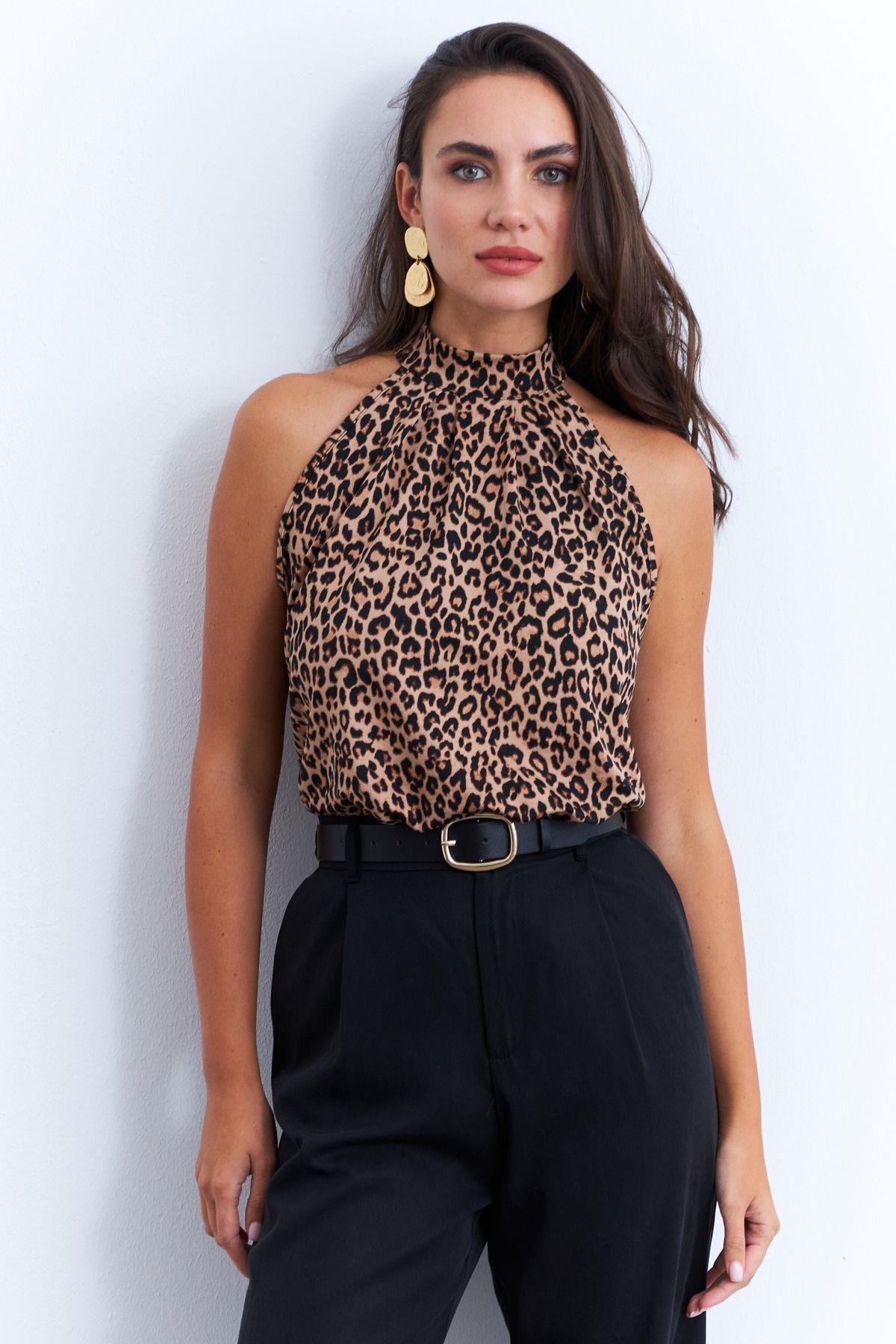 Kadın Turuncu Halter Yaka Desenli Bluz LPP1273