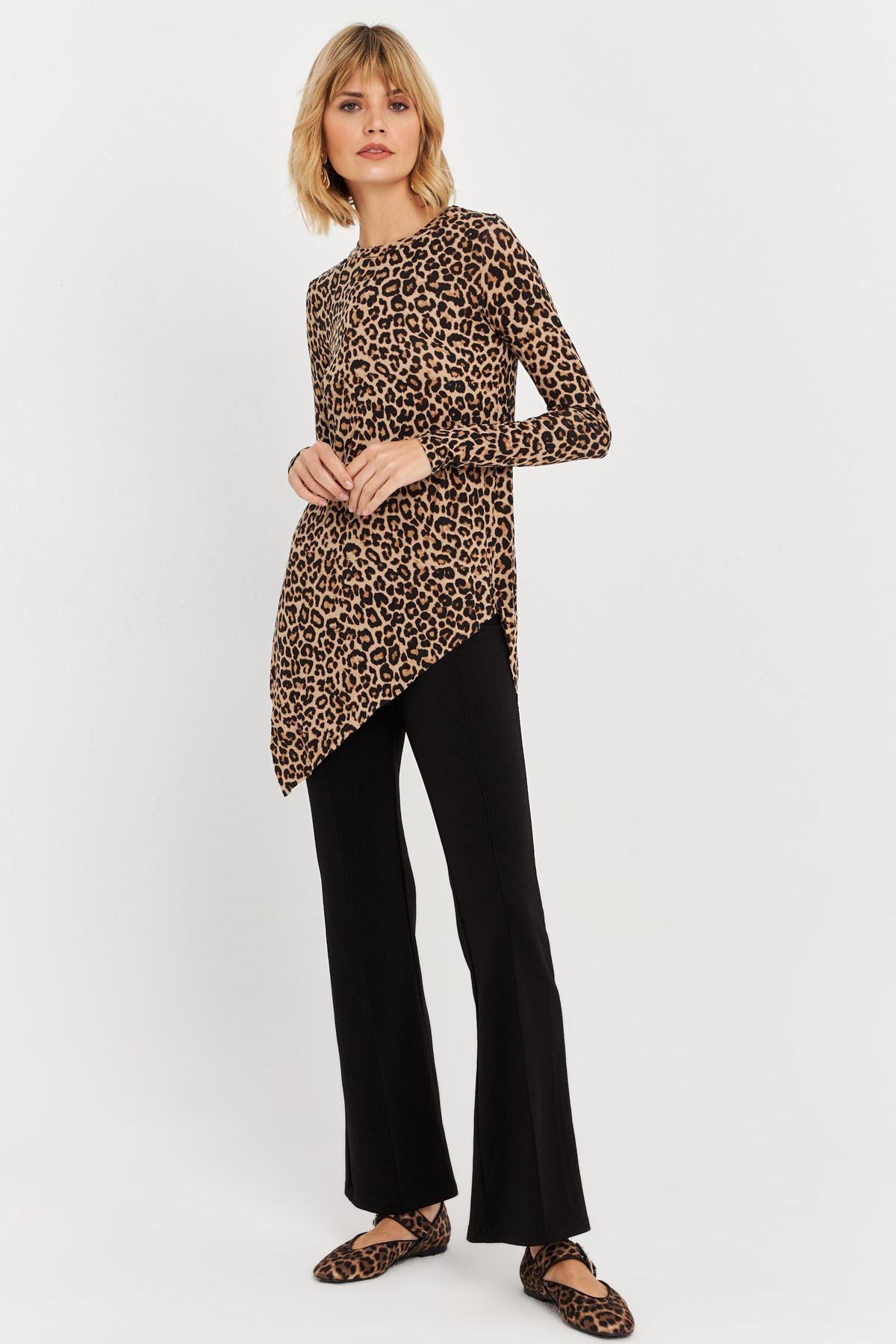 Kadın Vizon Asimetrik Zebra Desenli Tunik MLPP1186-1