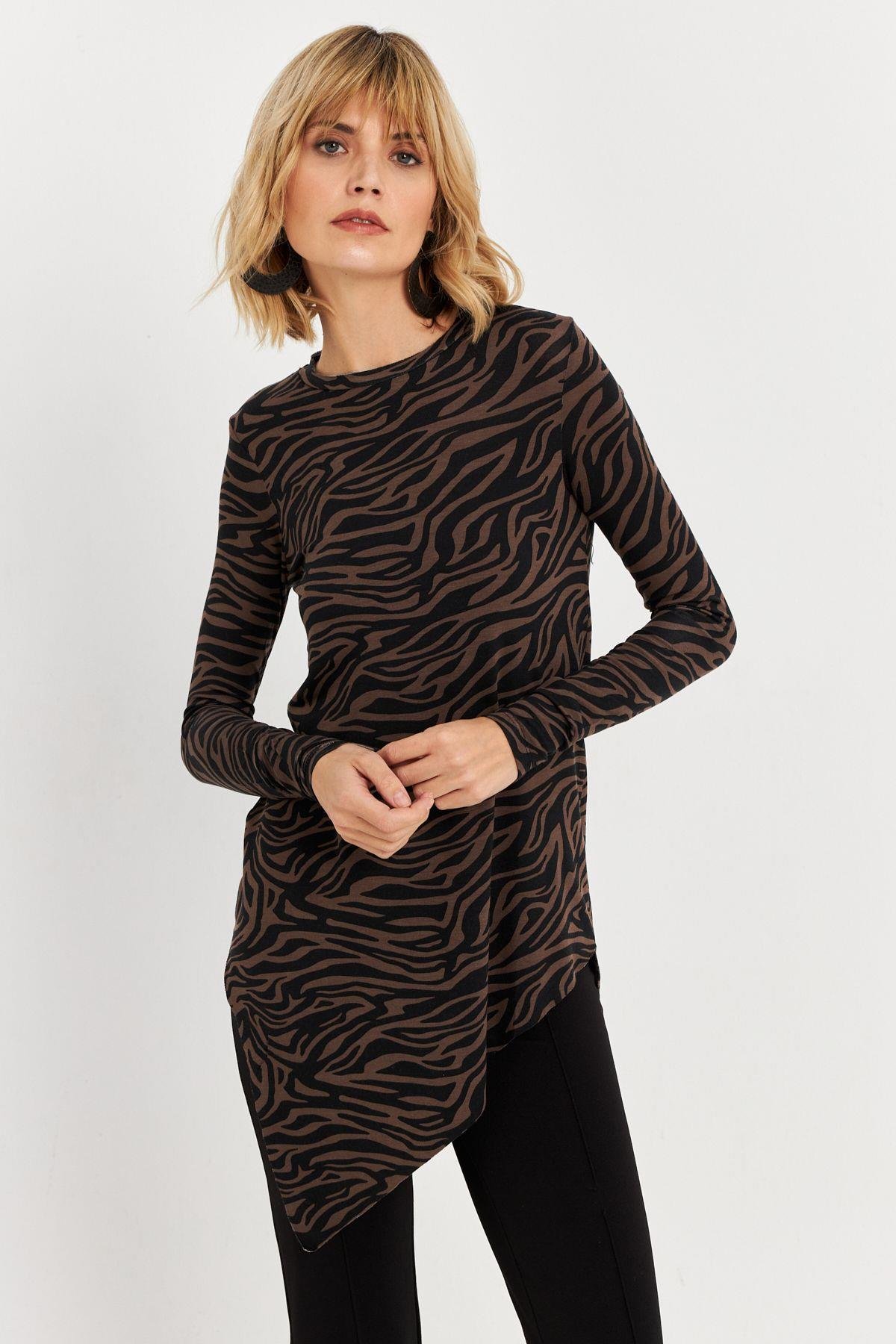 Kadın Vizon Asimetrik Zebra Desenli Tunik MLPP1186-1