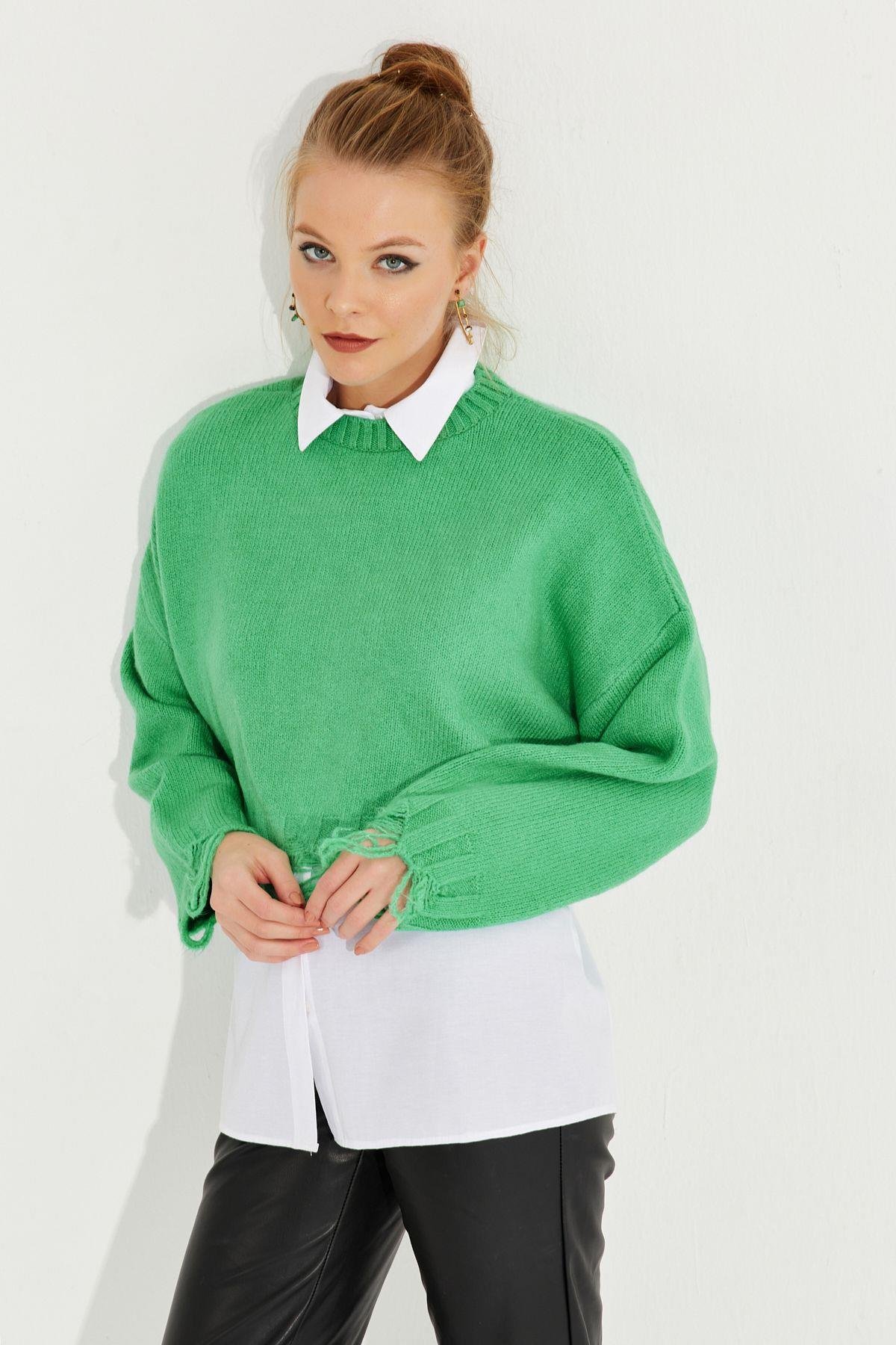 Kadın Yeşil Yırtık Detaylı Triko Kazak KZ2800