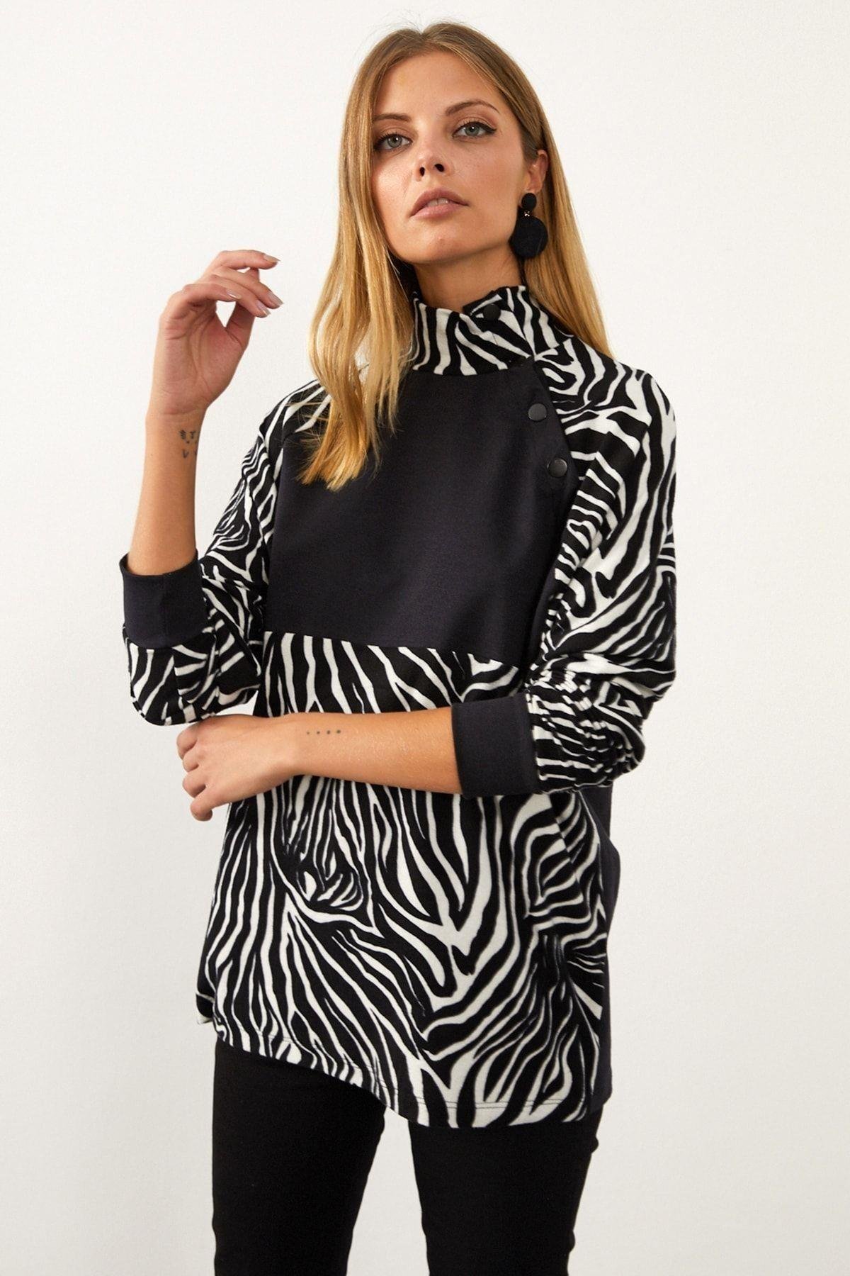 Siyah-Beyaz Bloklu Sweatshirt MEY1084