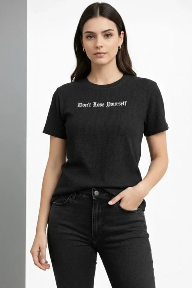 Wafıl Kumaş Tişört Regular Kalıp Bisiklet Yaka Baskılı Günlük Basic T-Shirt - Siyah