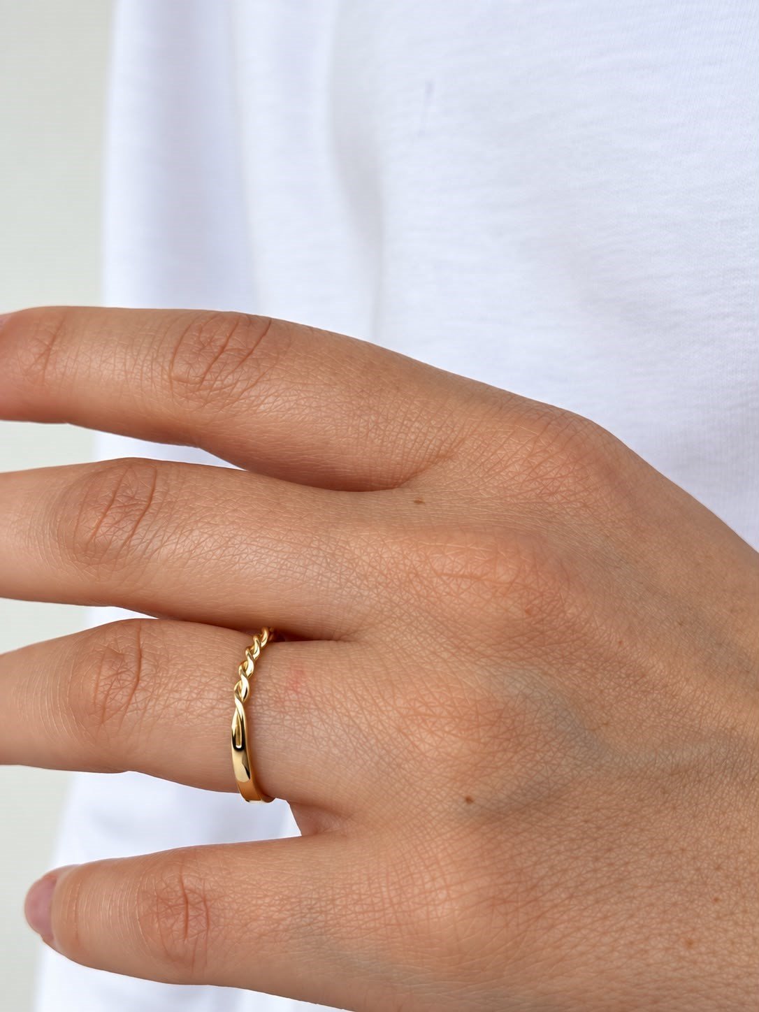 İnce Burgu Yüzük