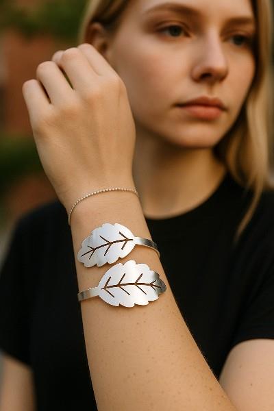 Silver Çift Yaprak Figürlü Pazu Bileklik