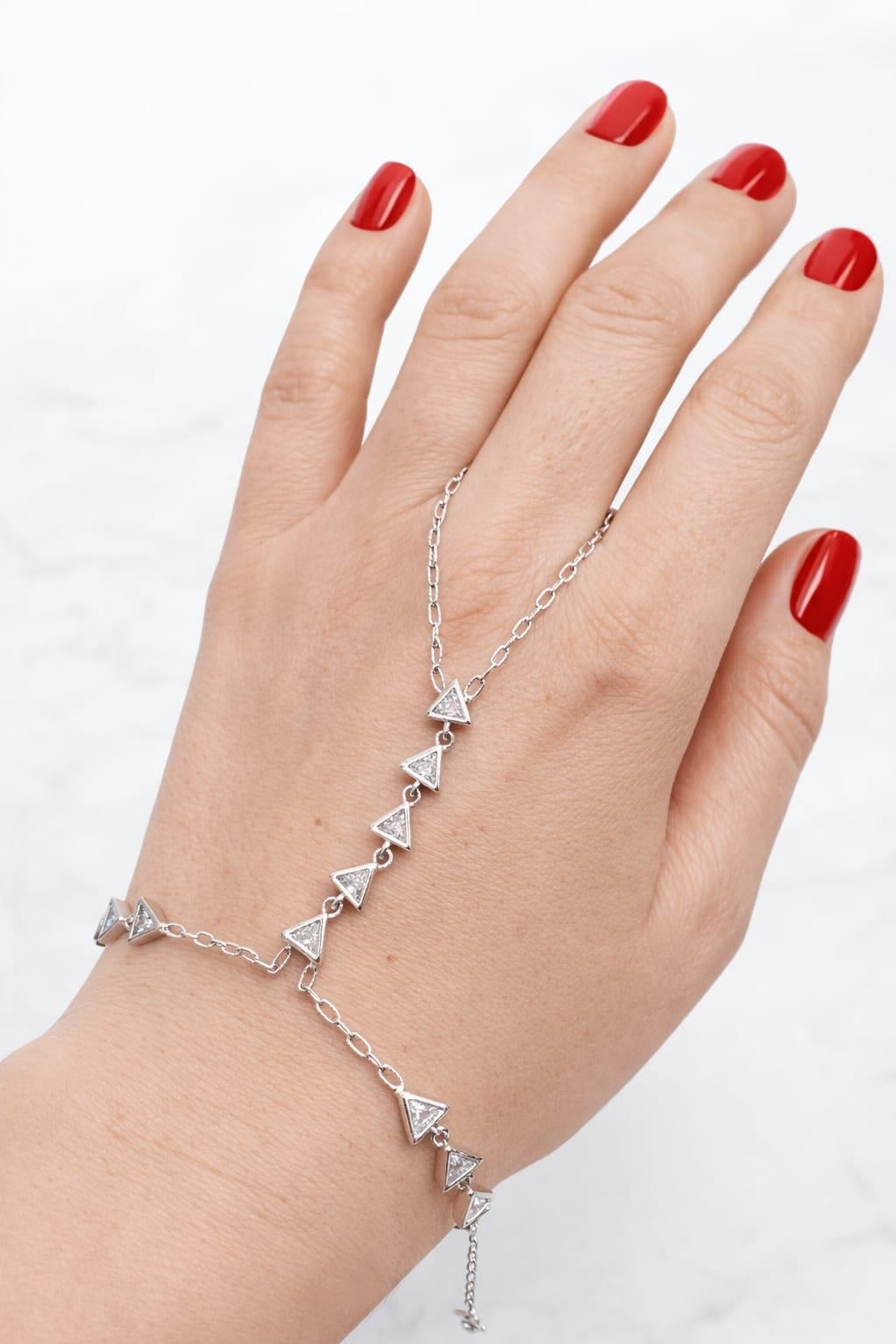 Üçgen Sıralı Taşlı Silver Şahmeran Bileklik