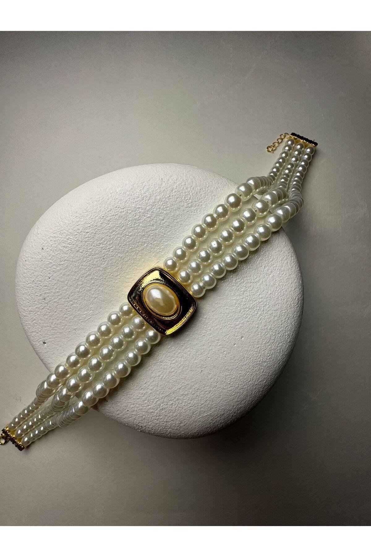 İnci Detaylı Üç Sıralı Retro Choker Kolye