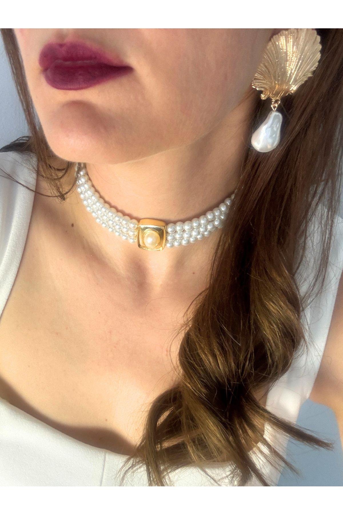 İnci Detaylı Üç Sıralı Retro Choker Kolye