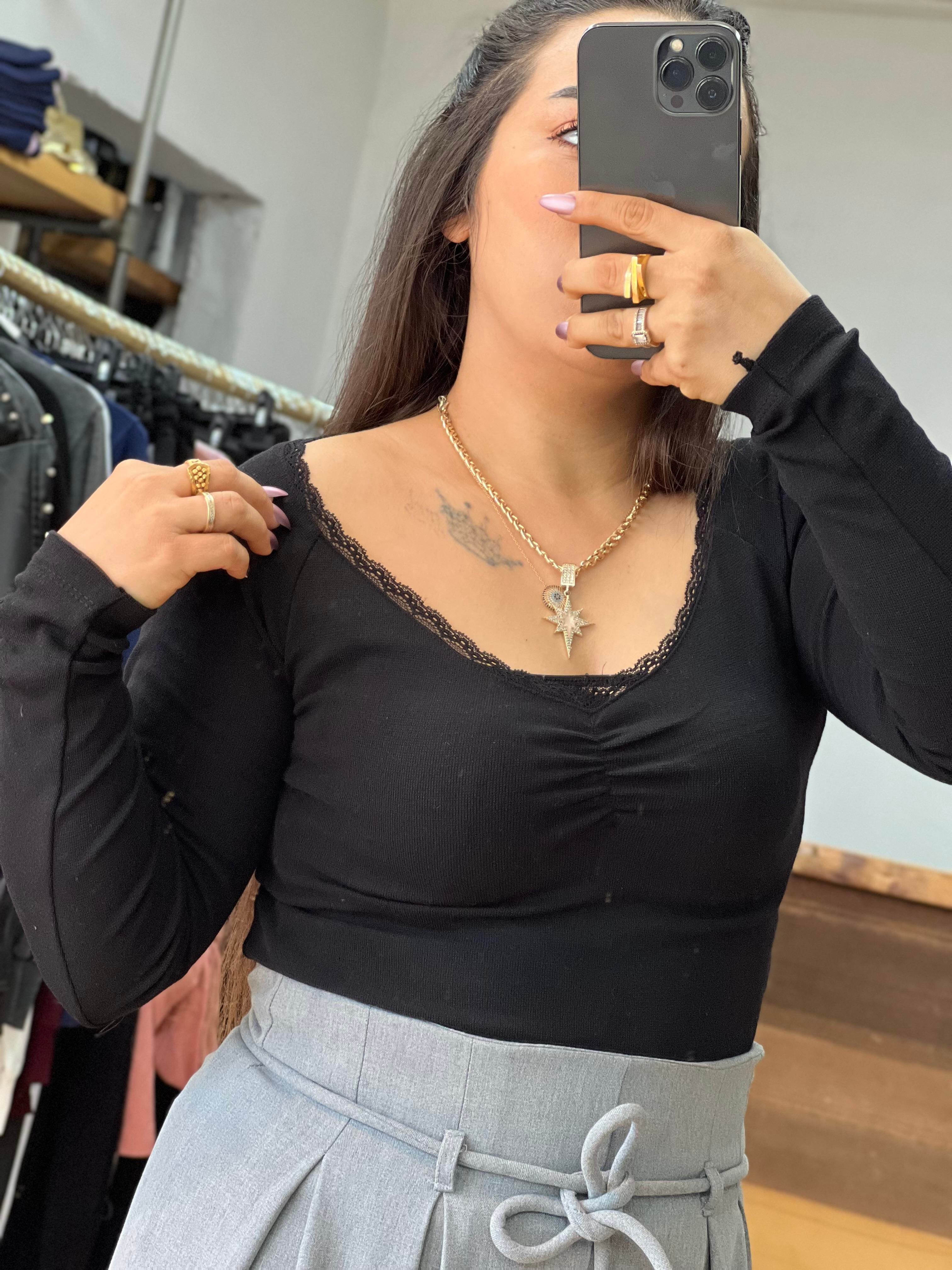 SİYAH CROP