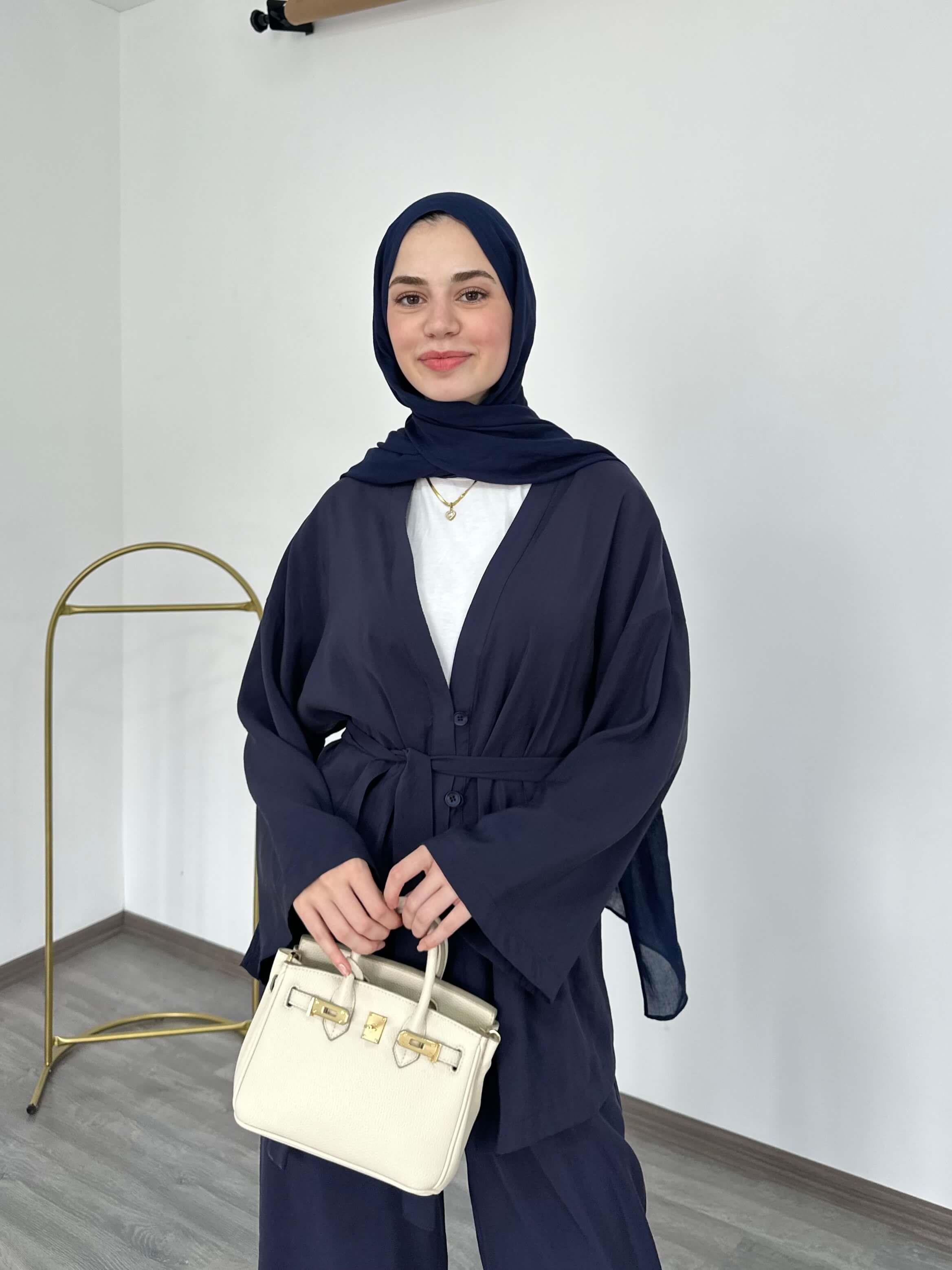 Kimono Model Düğmeli Kuşaklı Bol Paça Pantolonlu Takım Lacivert