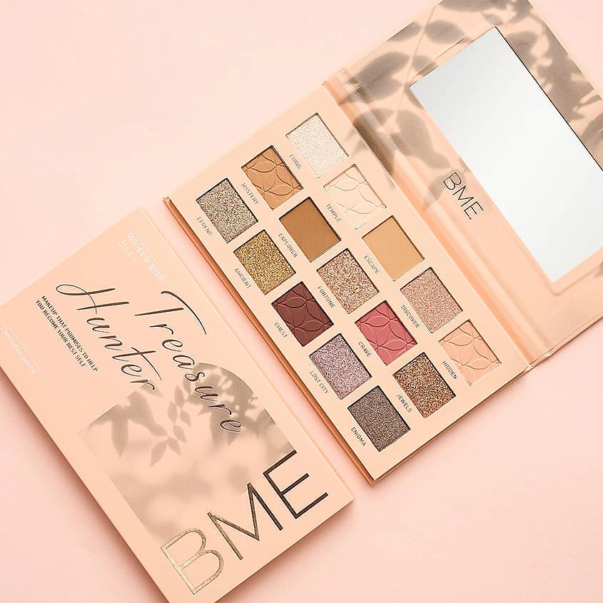 Eyeshadow palette 