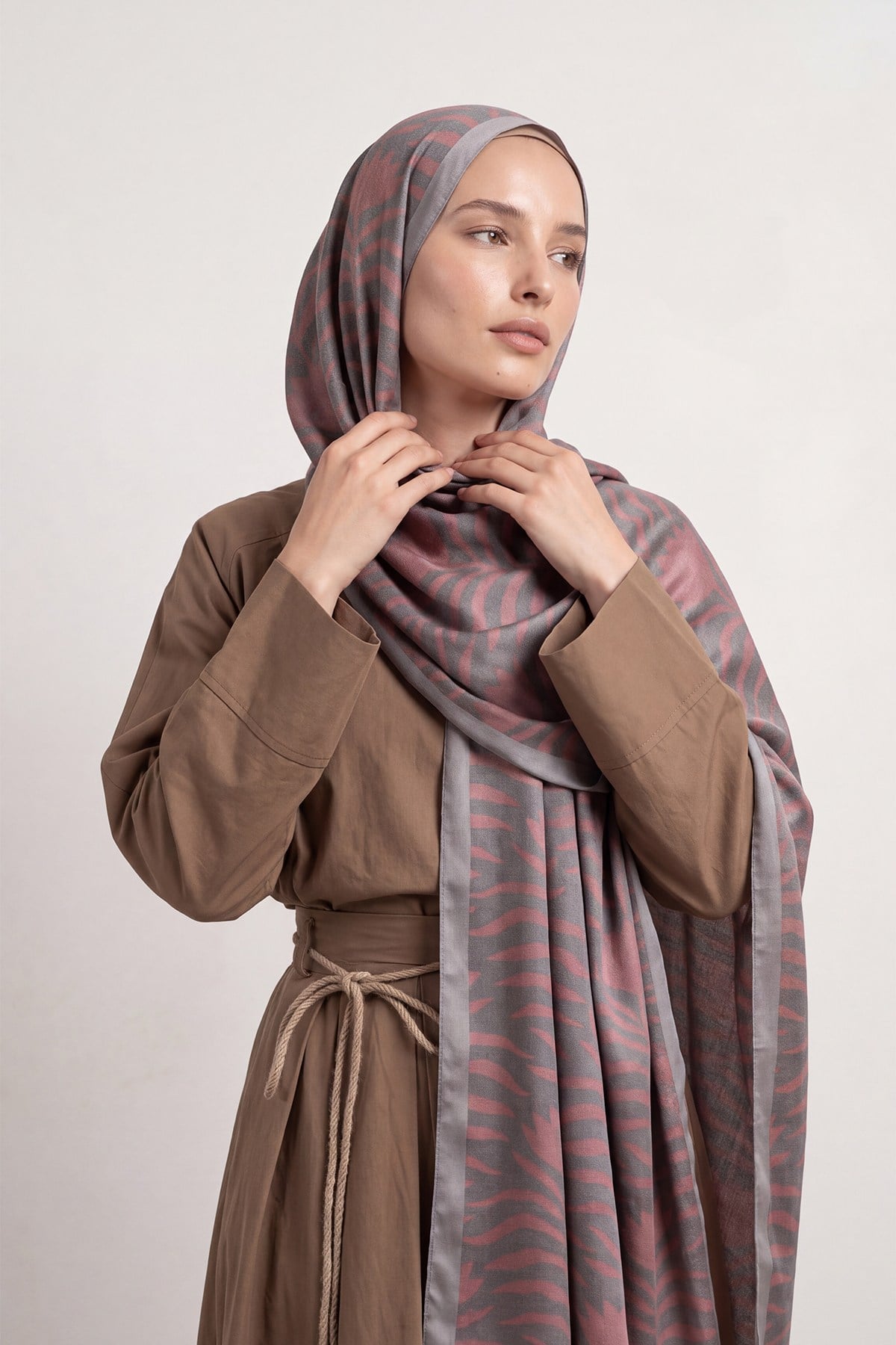 Bahara Şal | Bohem Grisi