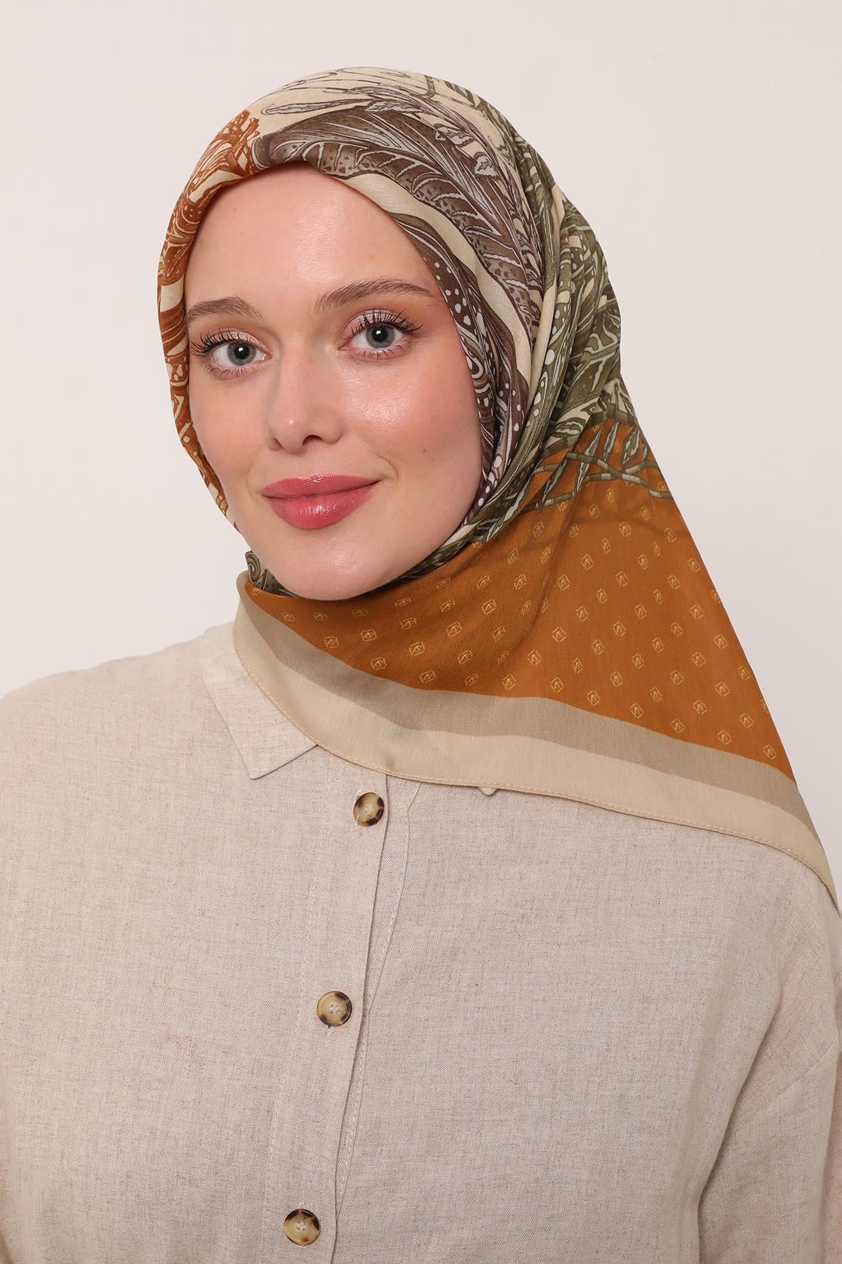 Flora Eşarp | Bej Işıltısı