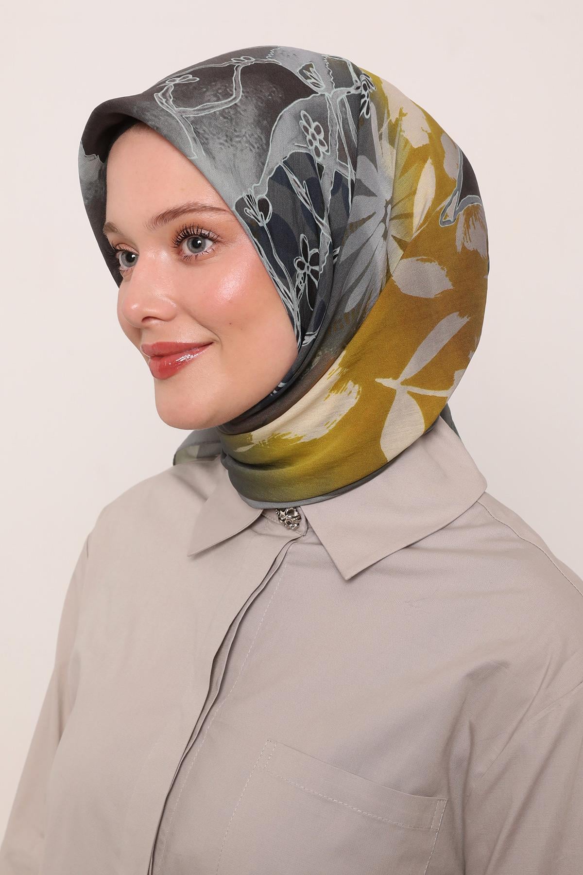 Flora Eşarp | Duman