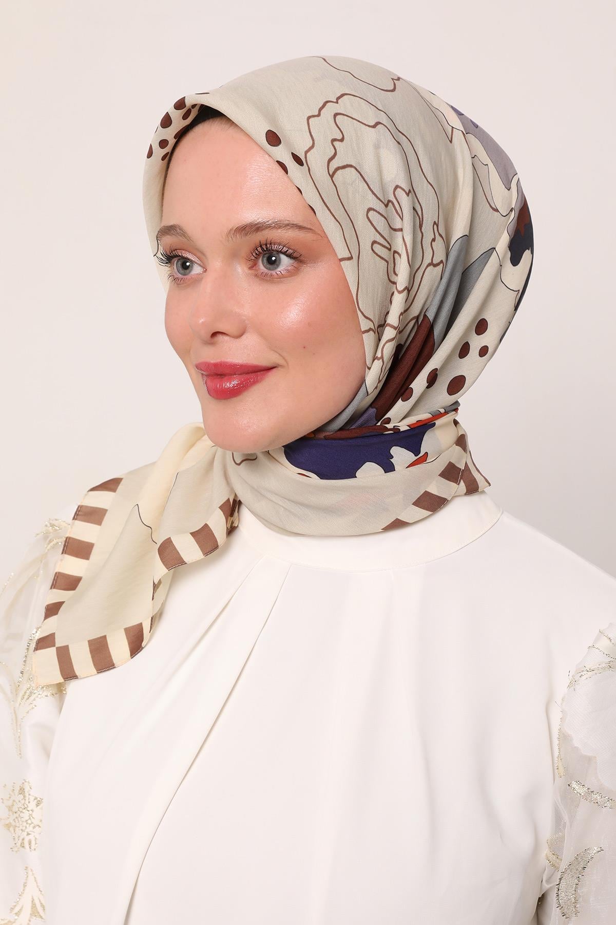 Flora Eşarp | İnci Beji