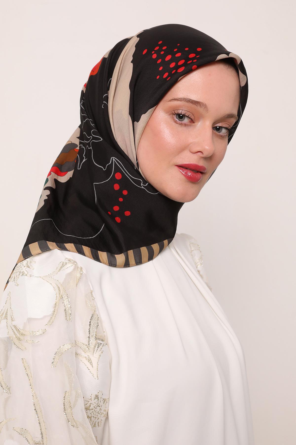 Flora Eşarp | Sonsuz Siyah