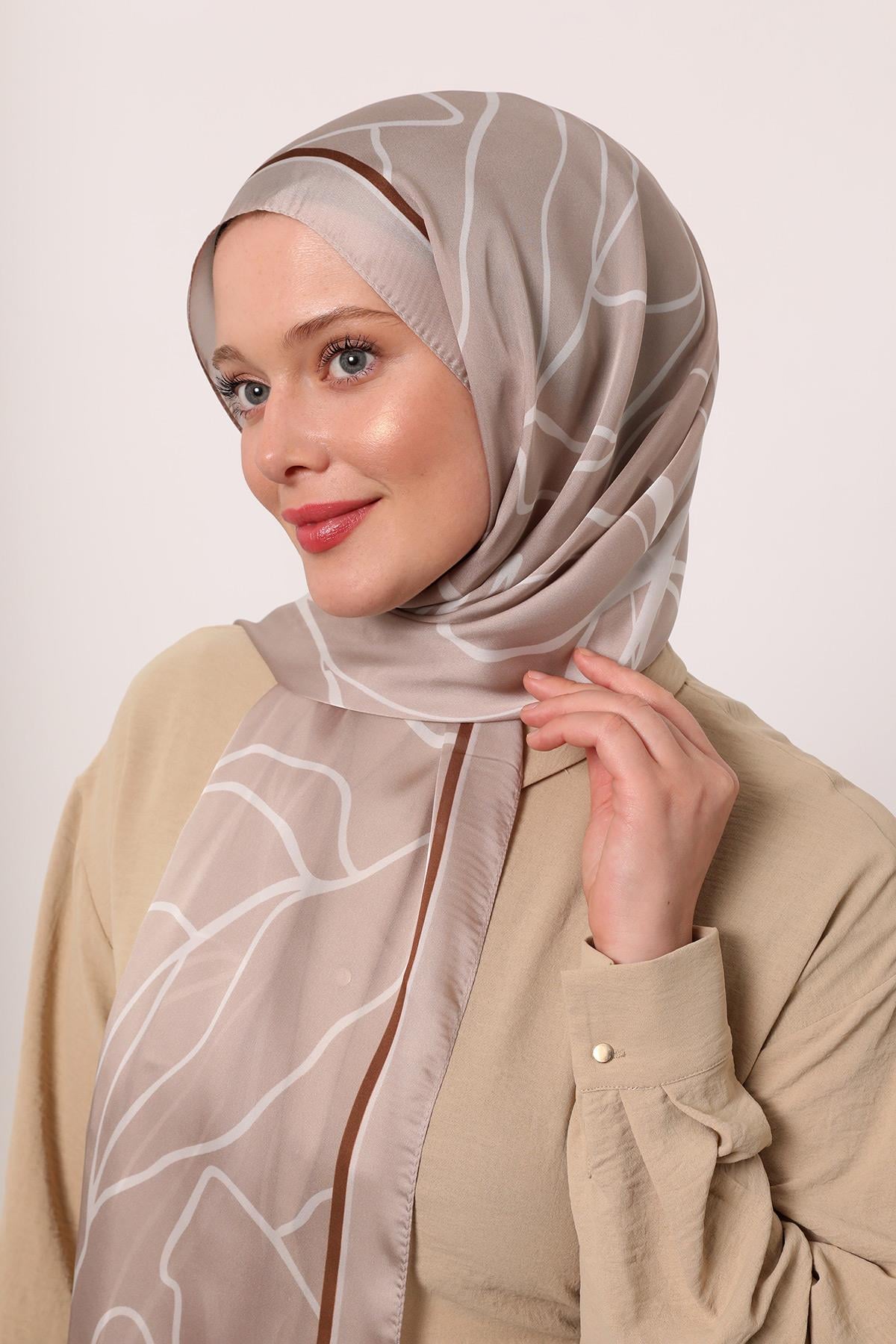 Hint İpeği Şal | Bej