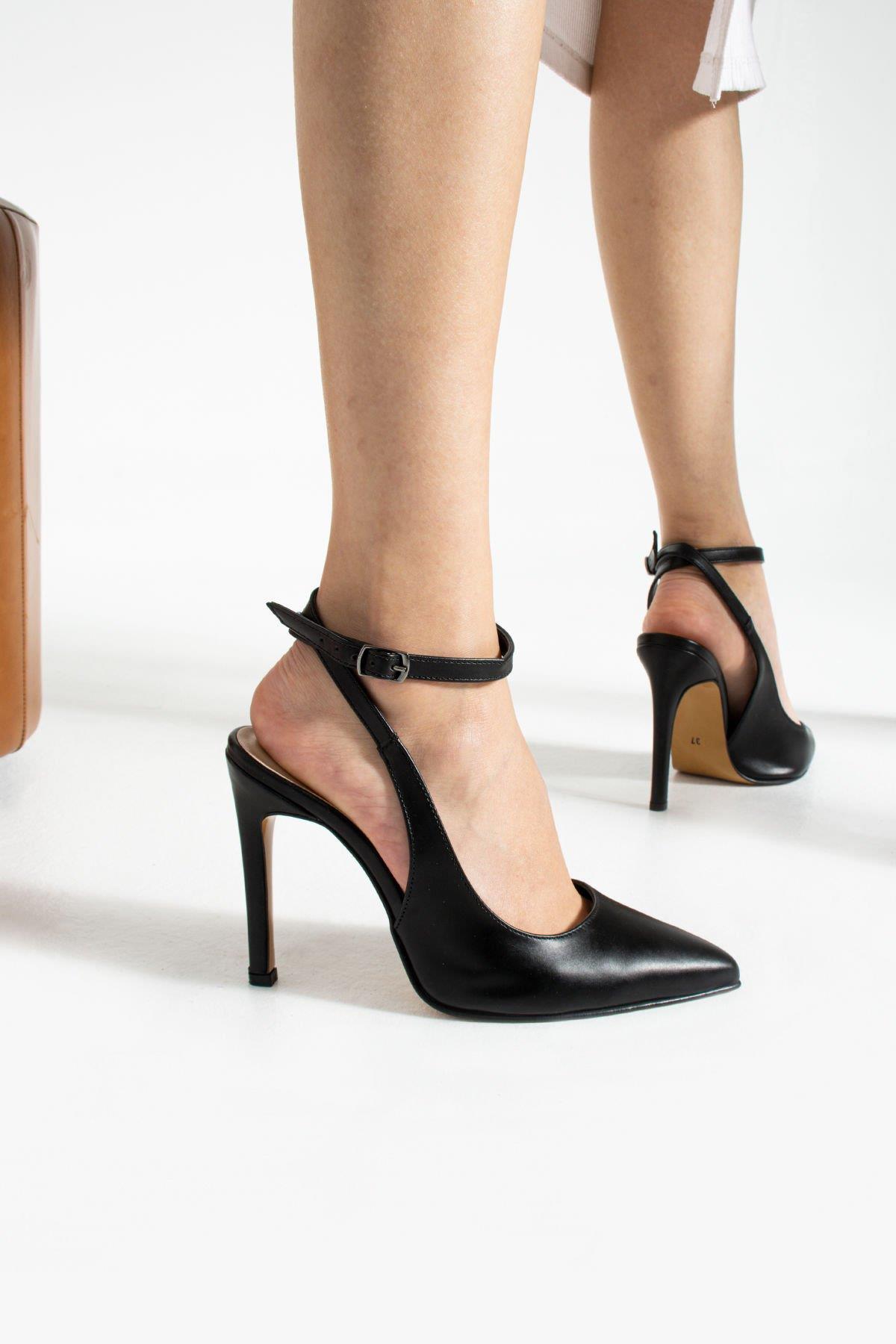 La limar 10.5 cm siyah bilekten bağlamalı stiletto topuklu ayakkabı 2191