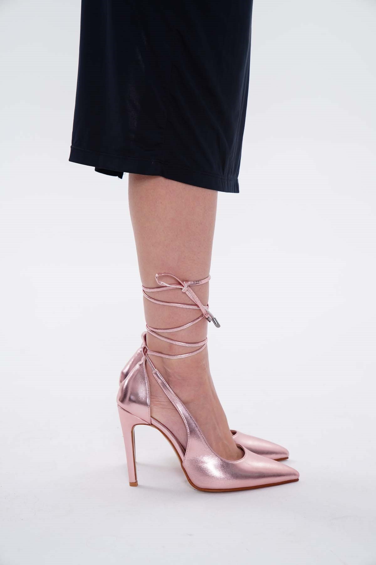 La limar 10.5 Cm Bilekten Bağlamalı Rose Stiletto Topuklu Ayakkabı 2194