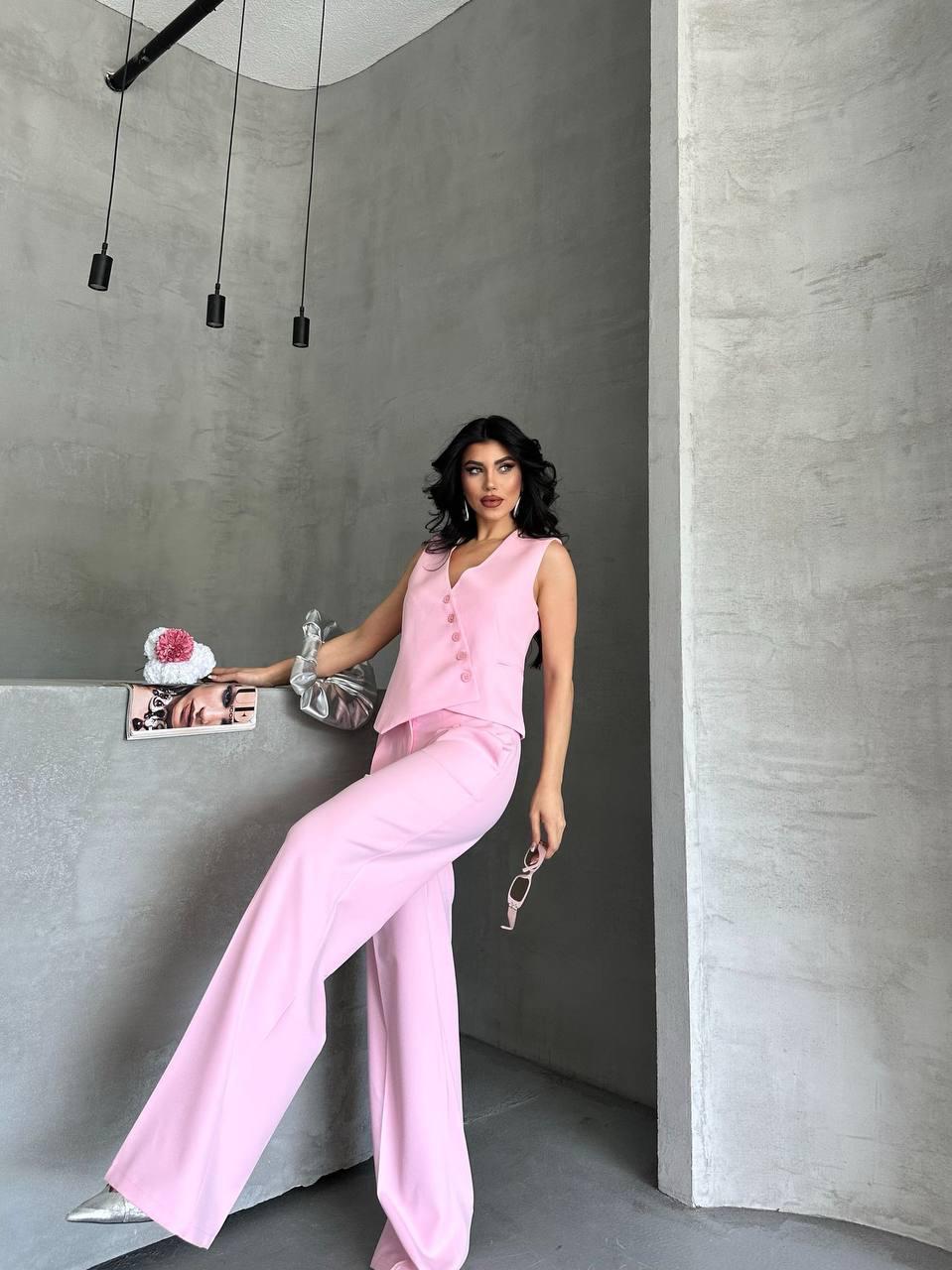 Pembe Çapraz Düğmeli Atlas Kumaş Takım