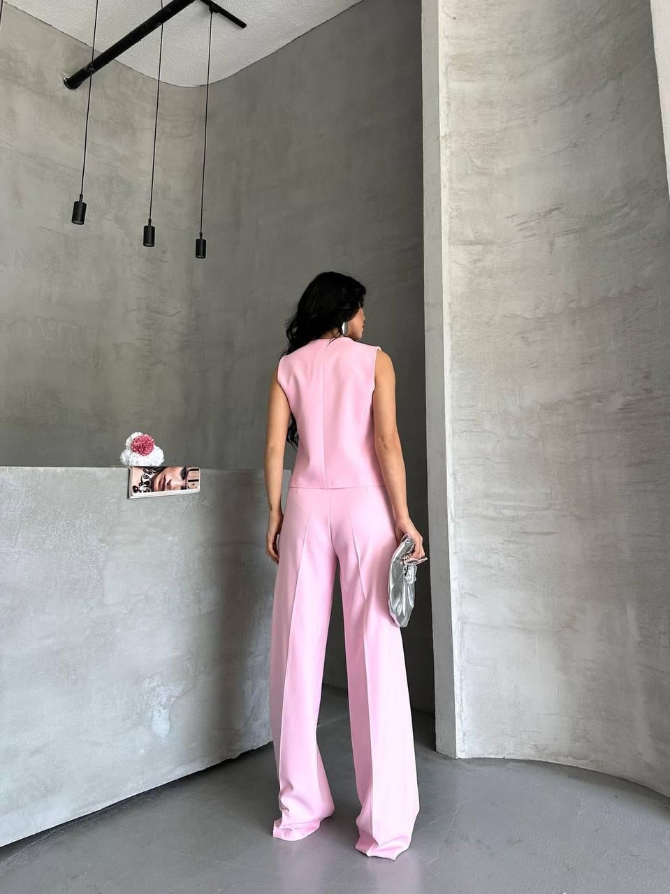 Pembe Çapraz Düğmeli Atlas Kumaş Takım
