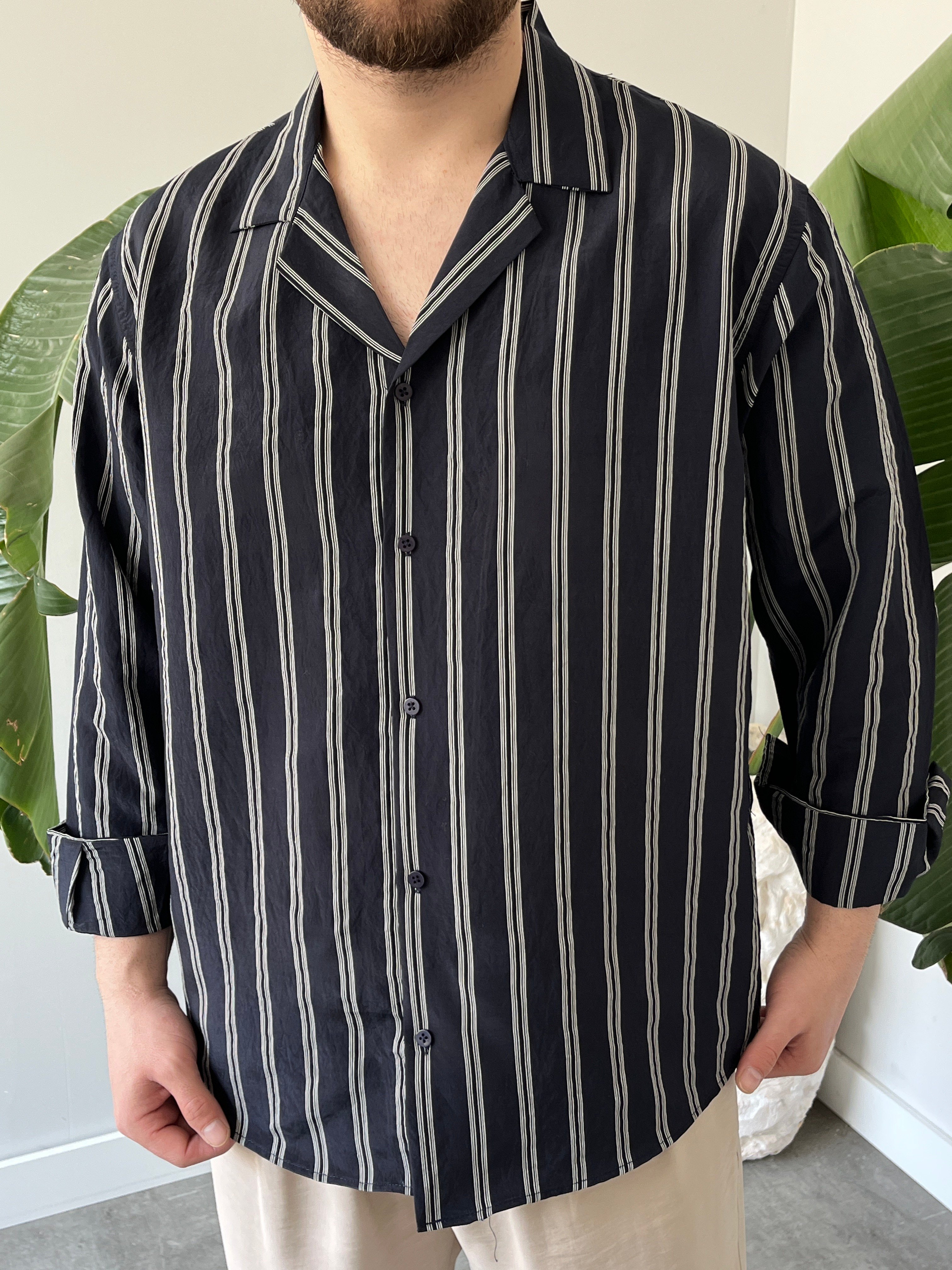 Apaş Yaka Çizgili Oversize Gömlek Lacivert