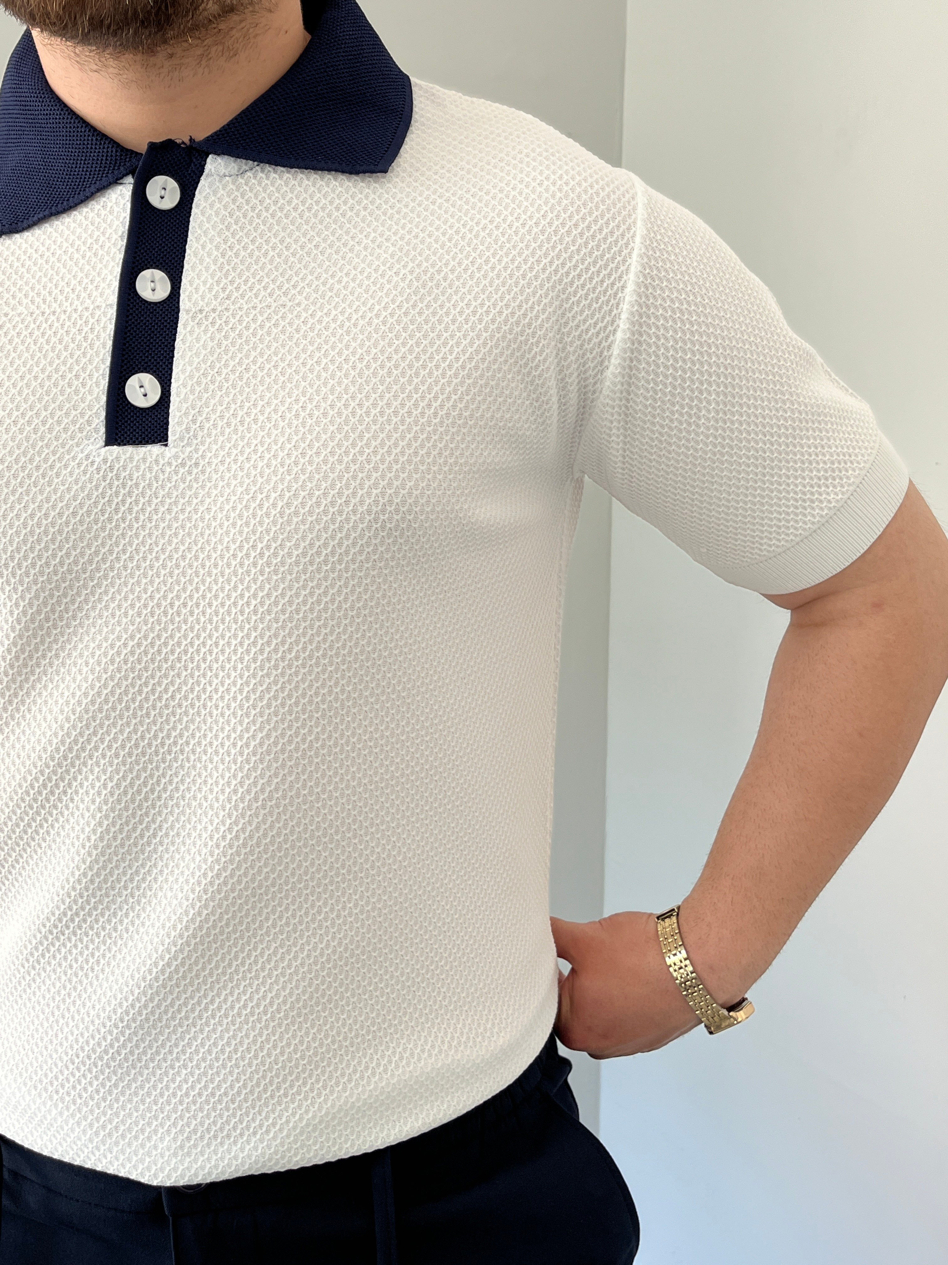Düğmeli Polo Yaka Triko Tshirt Beyaz