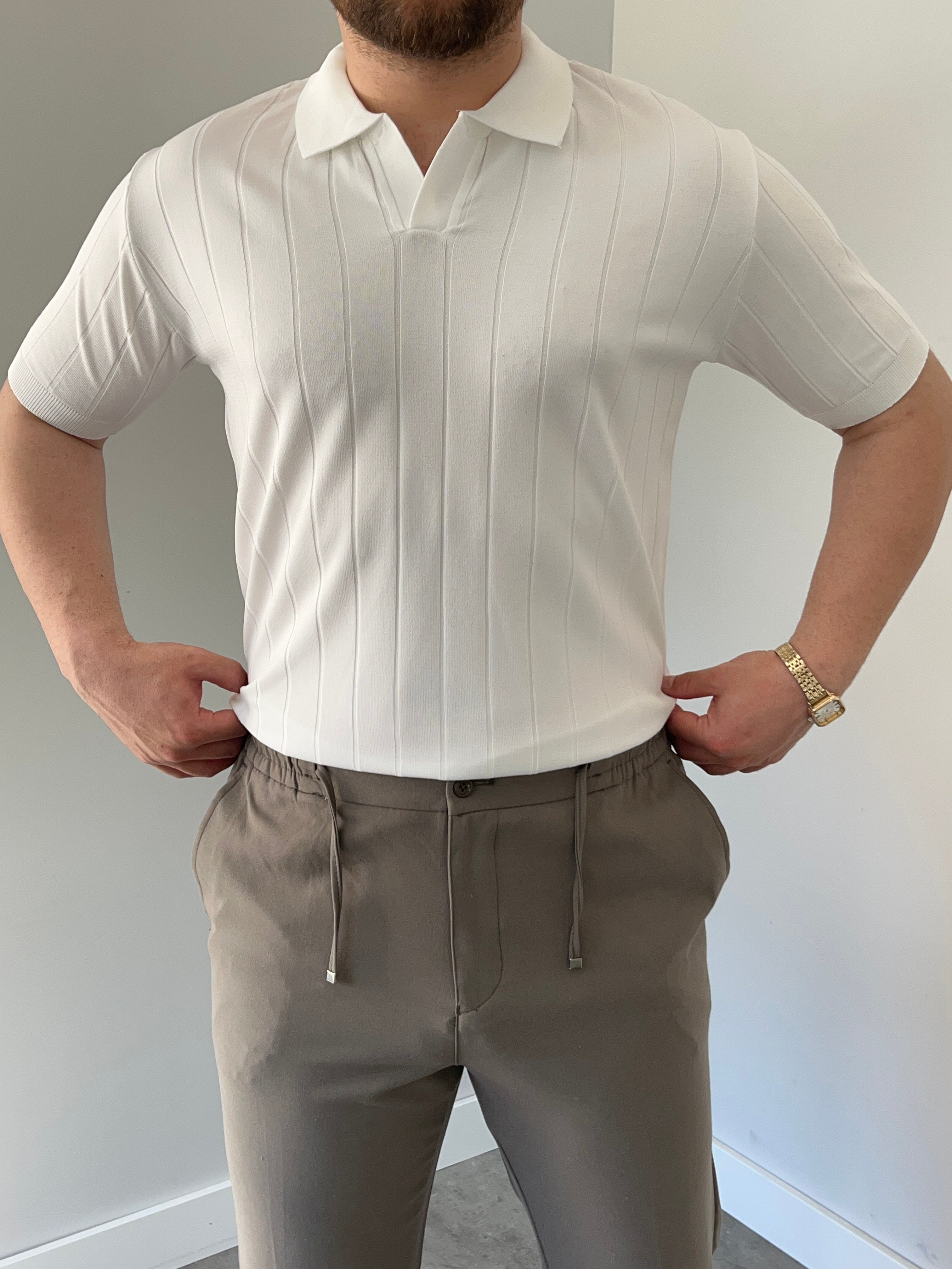 Premium Dokulu Dikey Çizgili Triko Tişört Beyaz