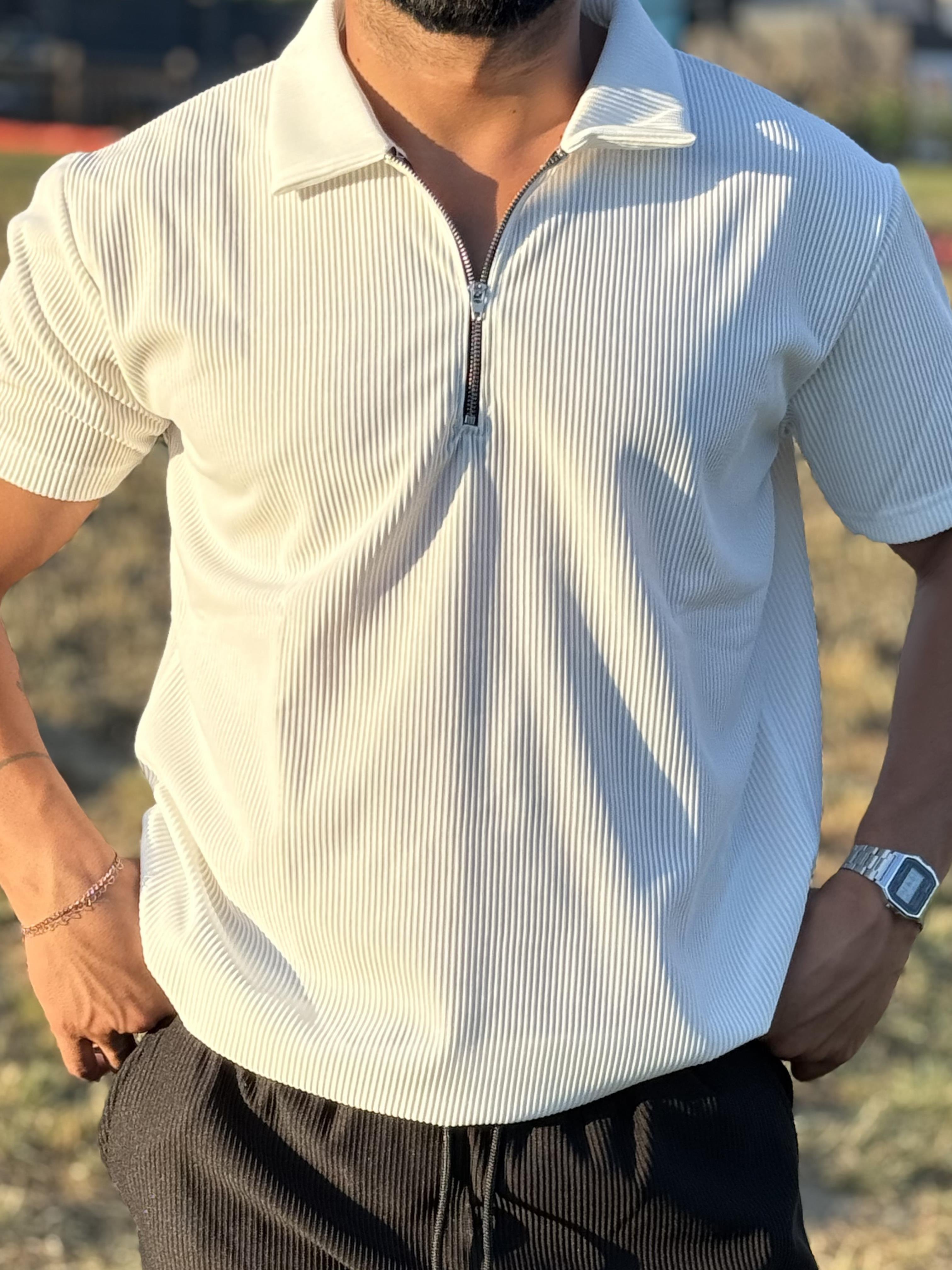 Beyaz Fermuarlı Polo Yaka T-Shirt