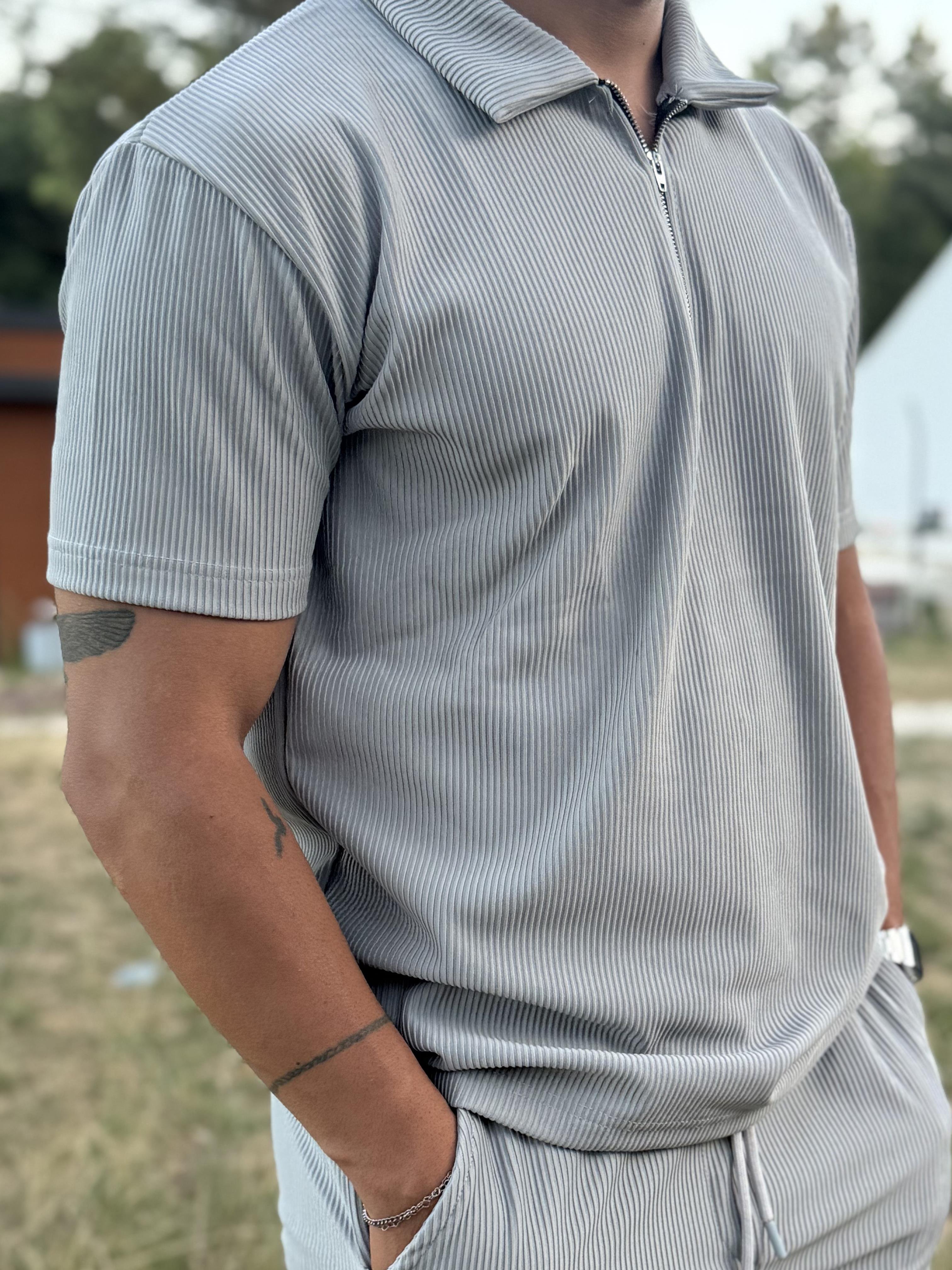 Gri Fermuarlı Polo Yaka T-Shirt